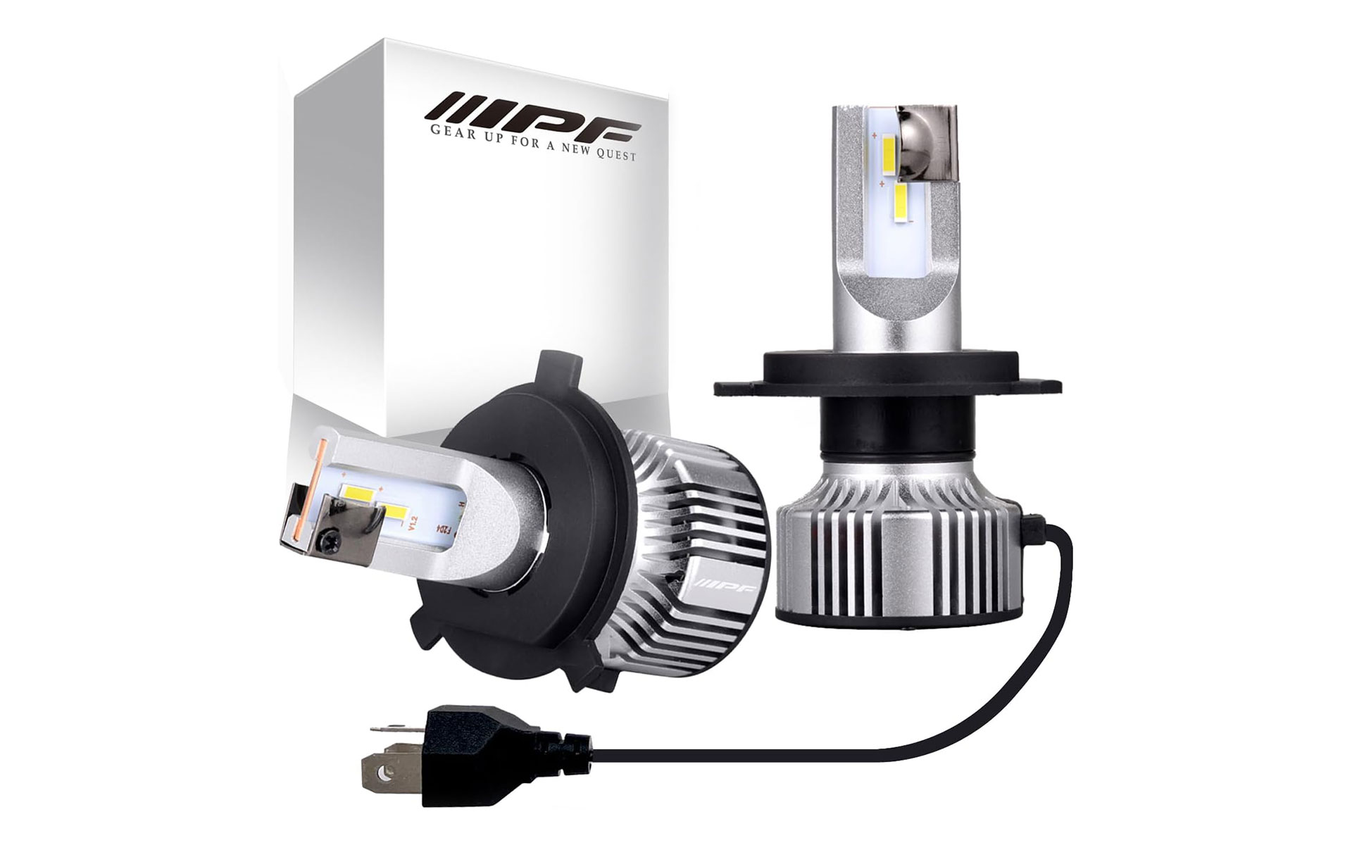 光り輝く街を、光り輝くヘッドライトの愛車とドライブ……なんて、いかがでしょう