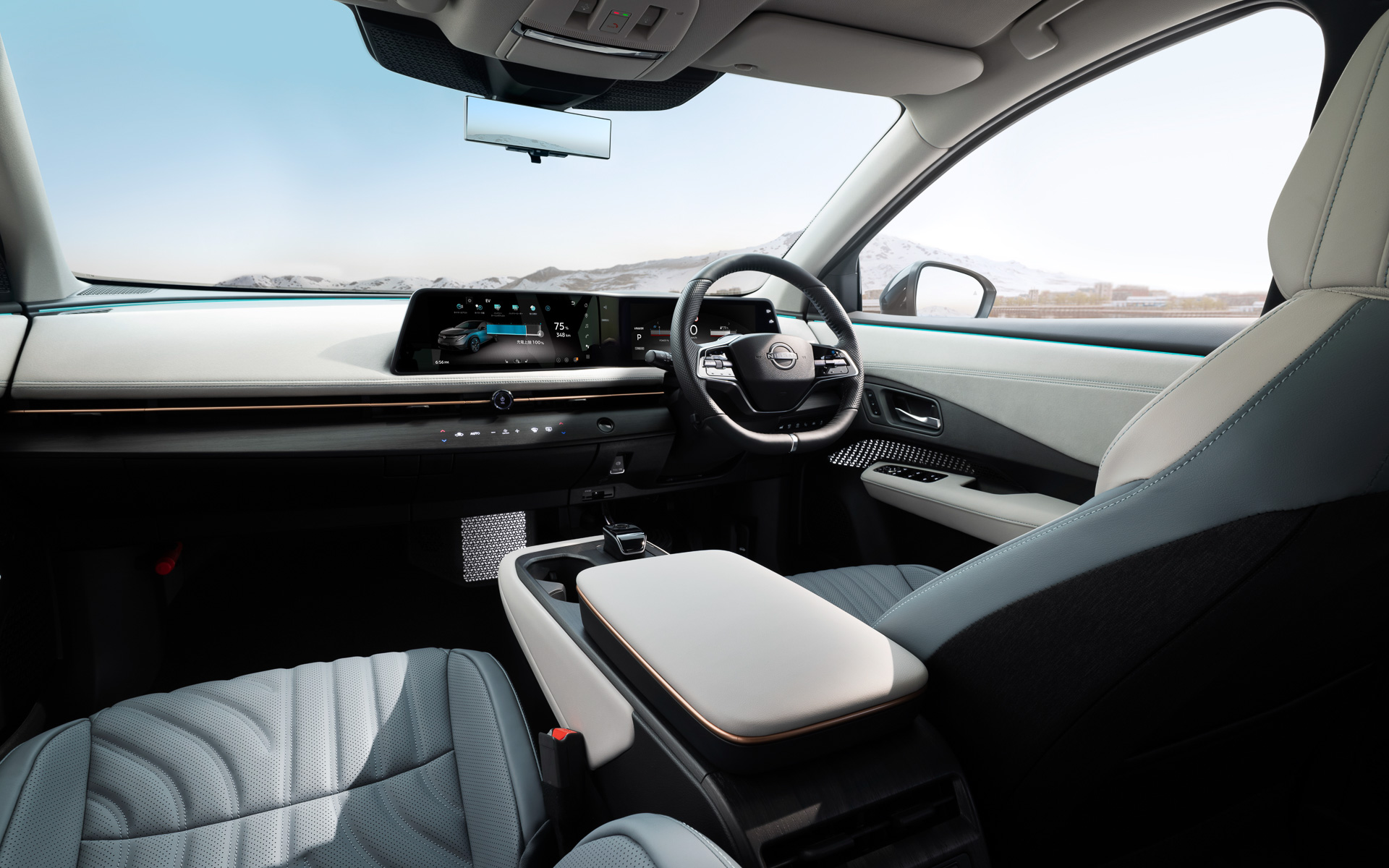 インテリアでは新色「ホワイト/グリーン」を設定するとともに、Google搭載のNissanConnectインフォテインメントシステムを採用