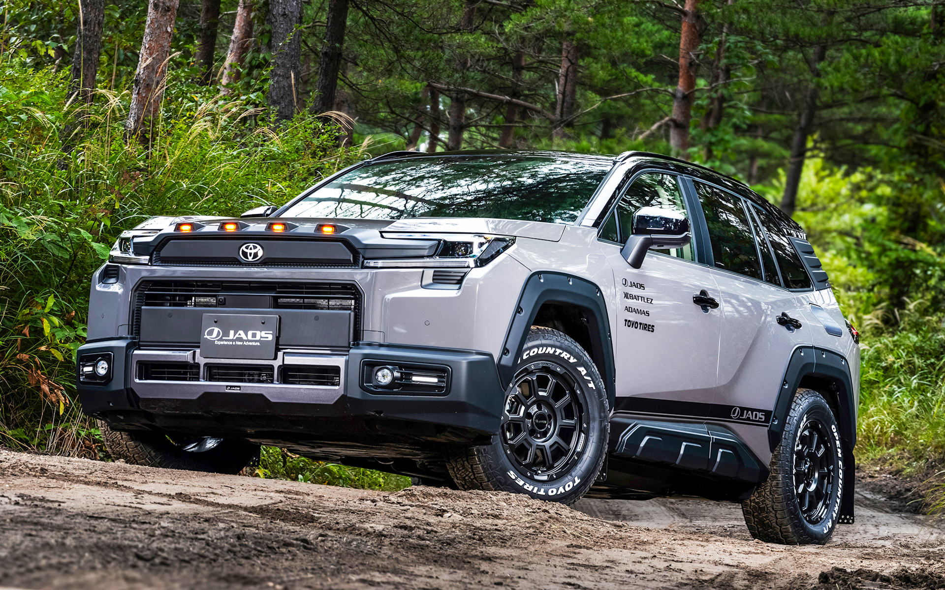 ジャオスが「RAV4」用カスタマイズパーツを発売した