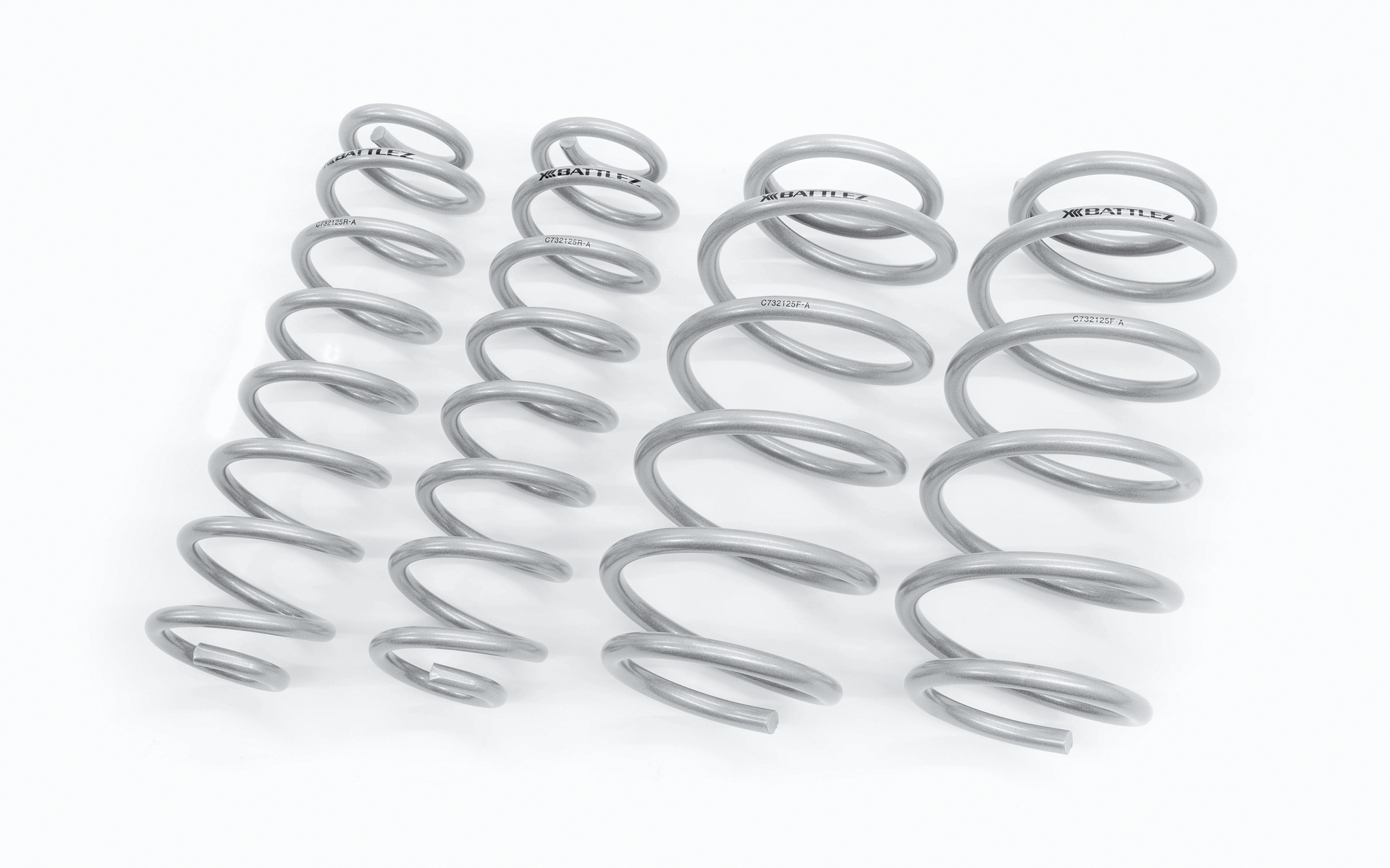 BATTLEZリフトアップスプリング Ti-Wの価格は1台分で5万9400円。約20mm～約25mmリフトアップ可能