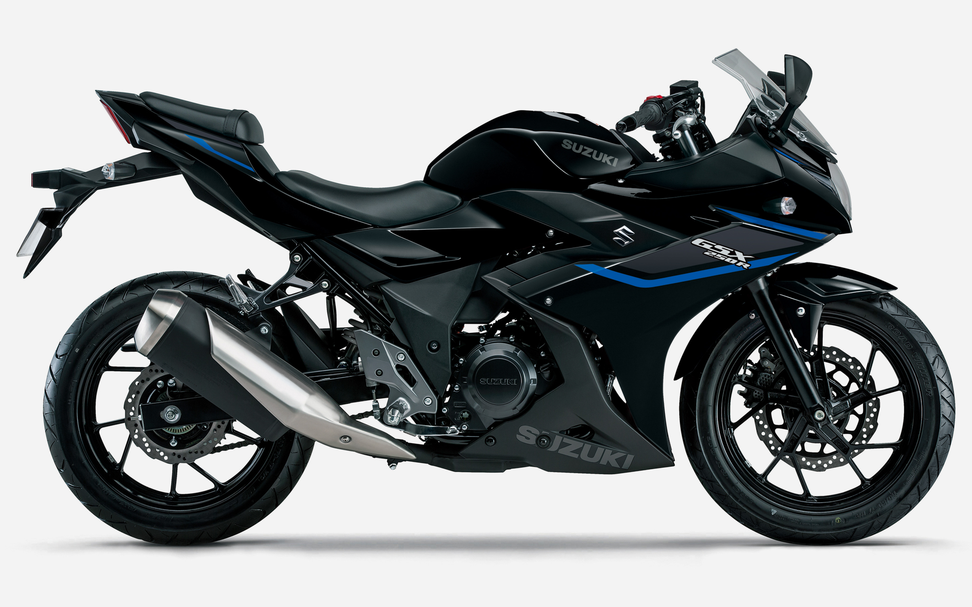 ボディカラー「パールネブラーブラック」