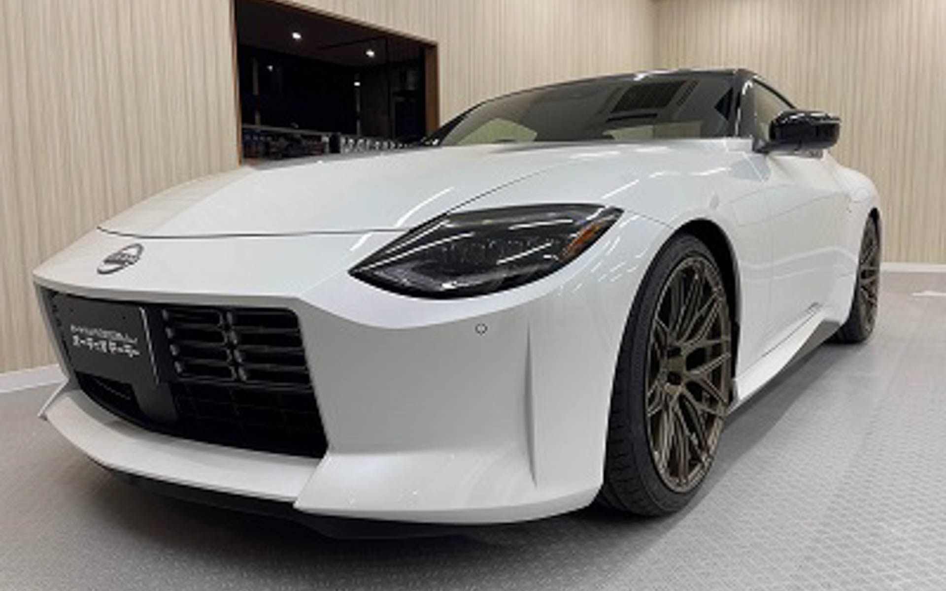 デモカーも常設