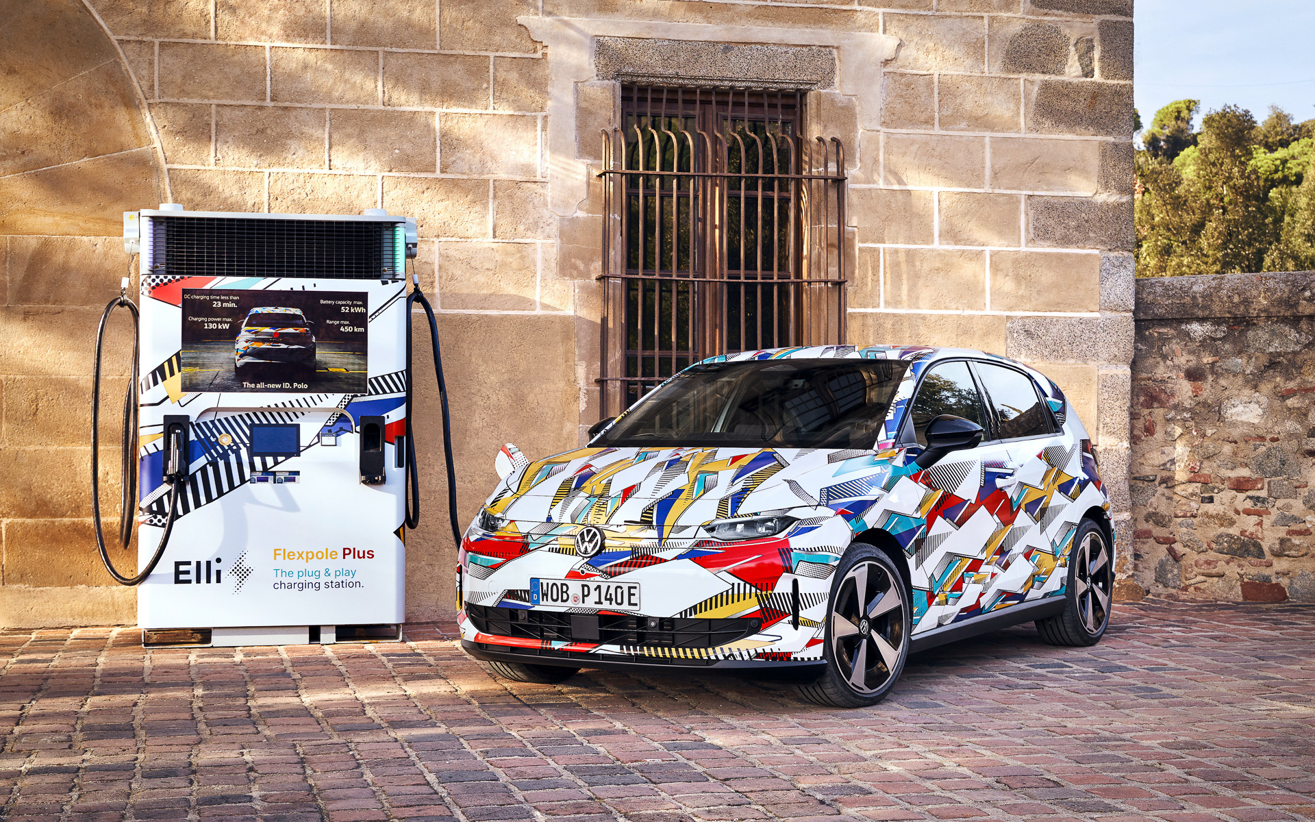 2026年春のデビュー時は85kW（116PS）、99kW（135PS）、155kW（211PS）の3バージョンを設定し、さらに166kW（226PS）仕様のID.ポロ GTIも用意する