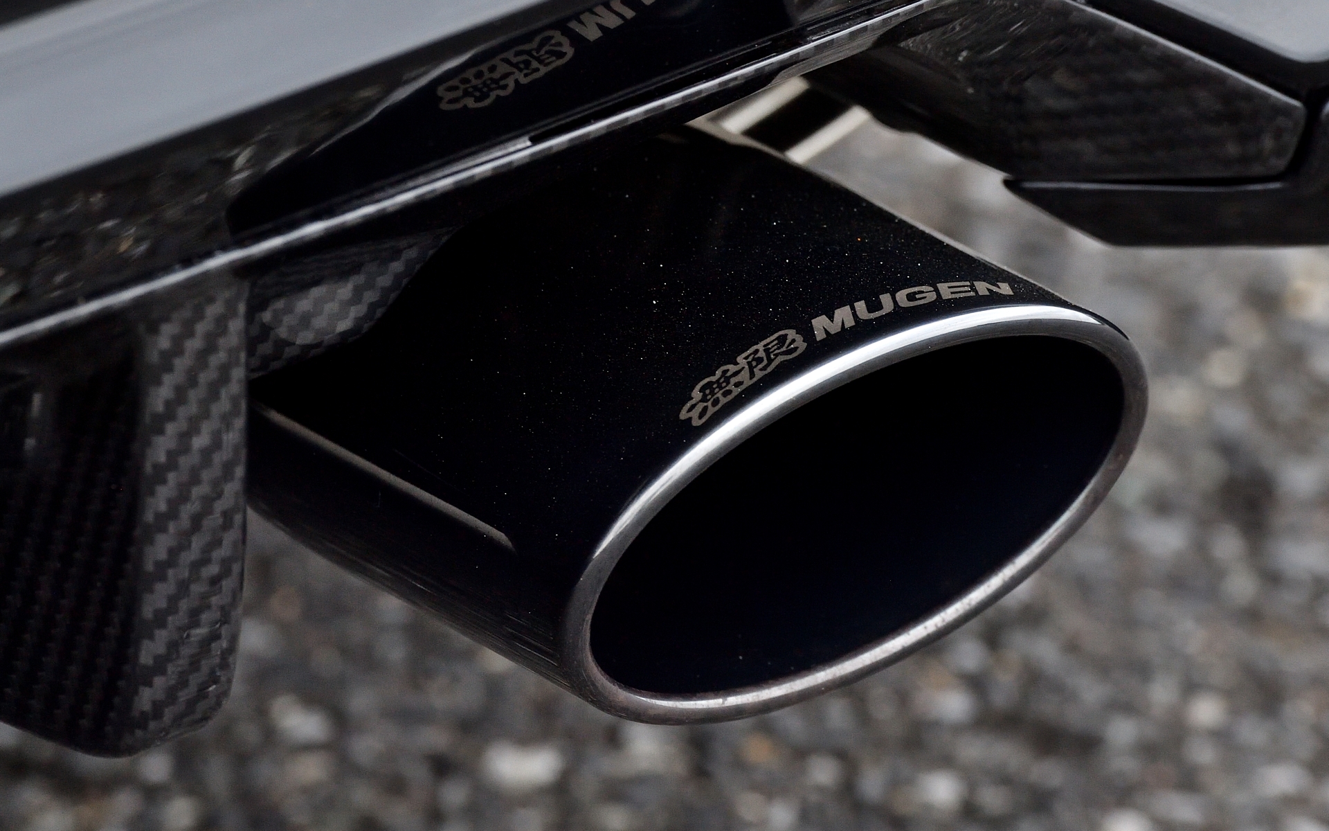 スポーツエキゾーストシステムは価格未定（2026年年初発売予定）