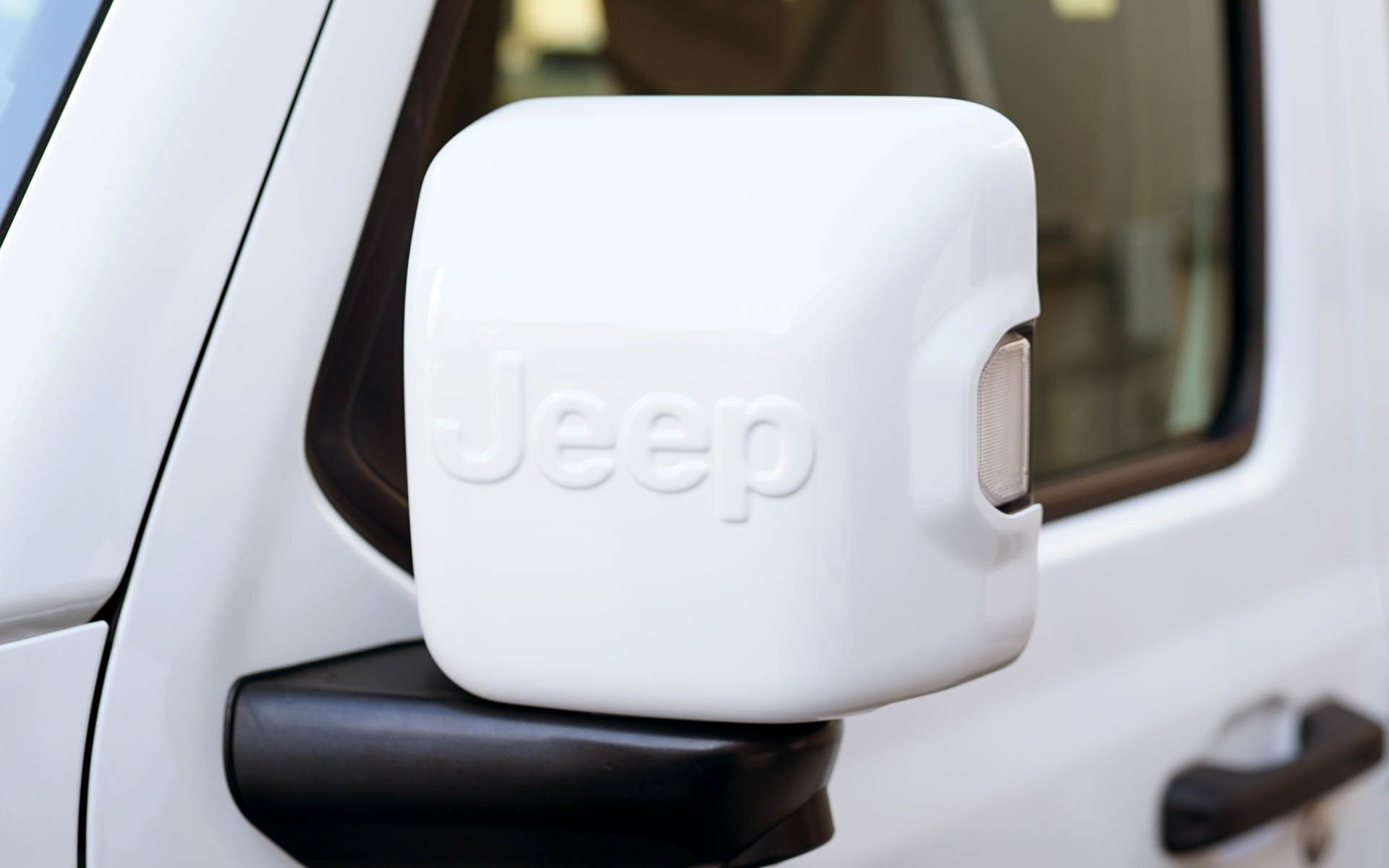 白銀の世界をイメージした一体感のある仕上がり