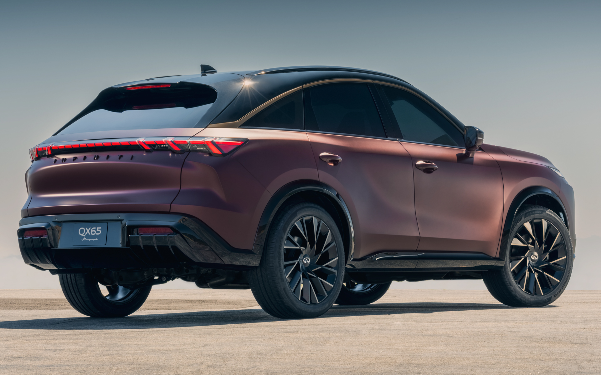 インフィニティ「QX65 Monograph」