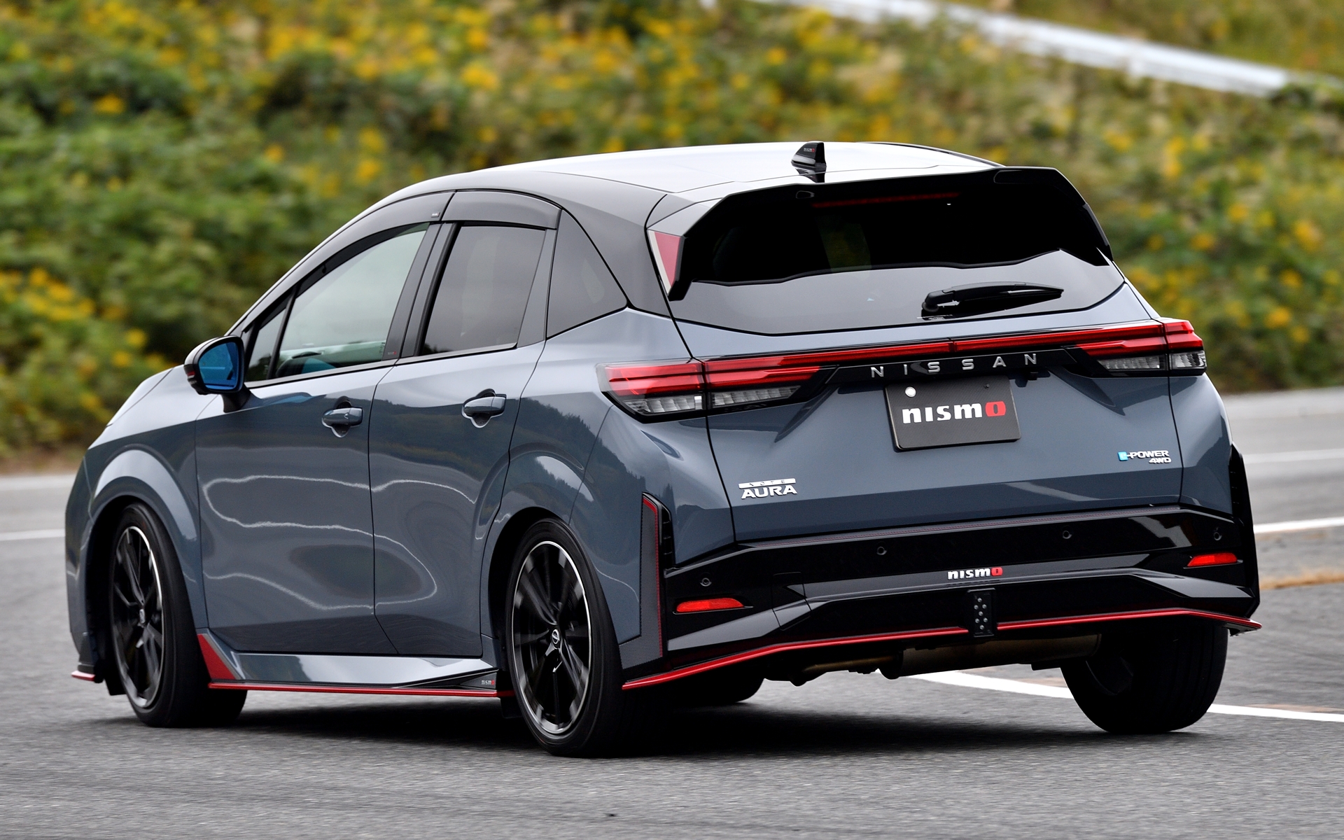 ワインディングを攻めるイメージで走るとより楽しさが増す1台だった