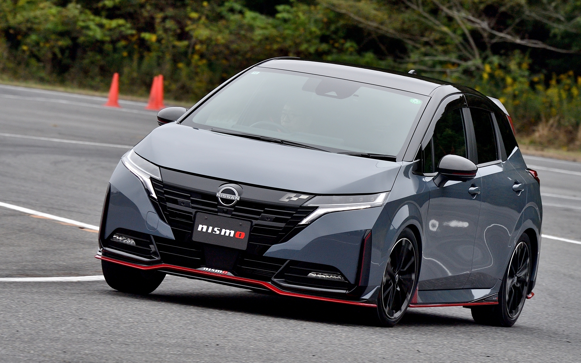 VCMのセッティングのおかげでより鋭くターンインできる