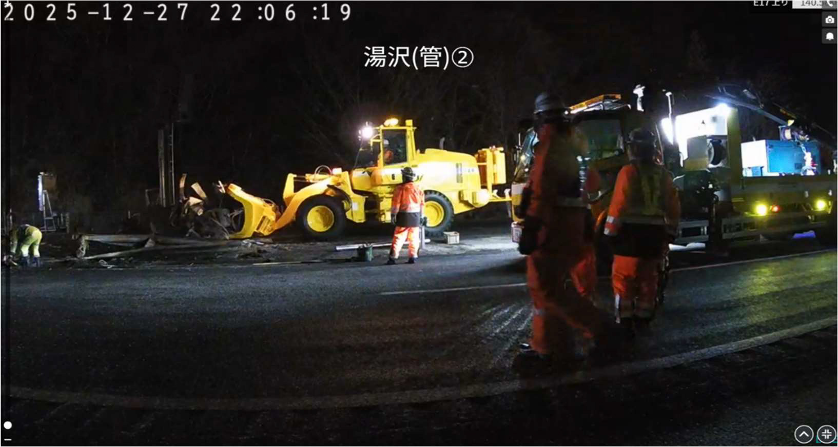 夜間の作業風景