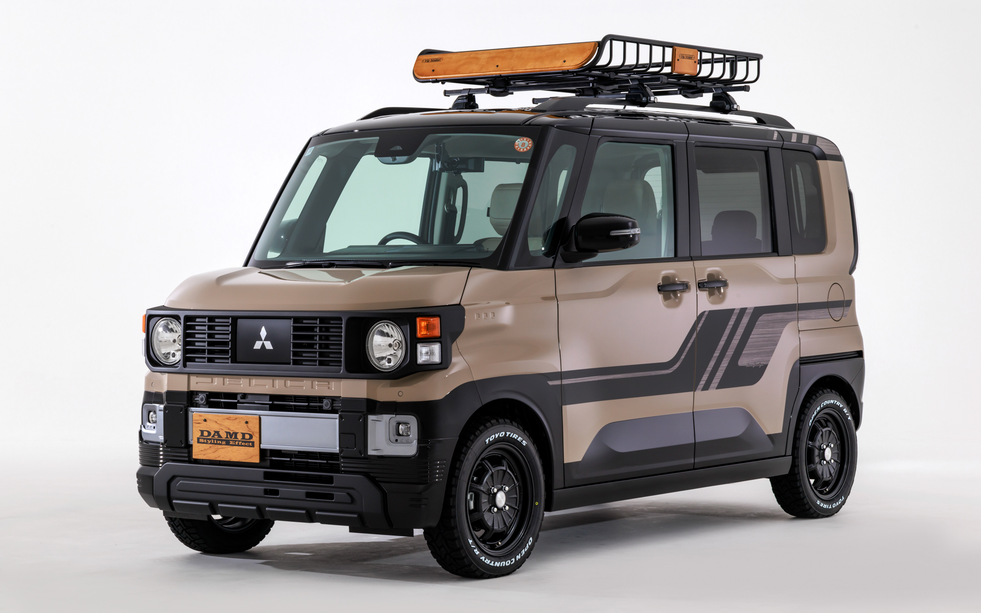 デリカミニ用ボディキット「DALI（ダリ）」装着イメージ