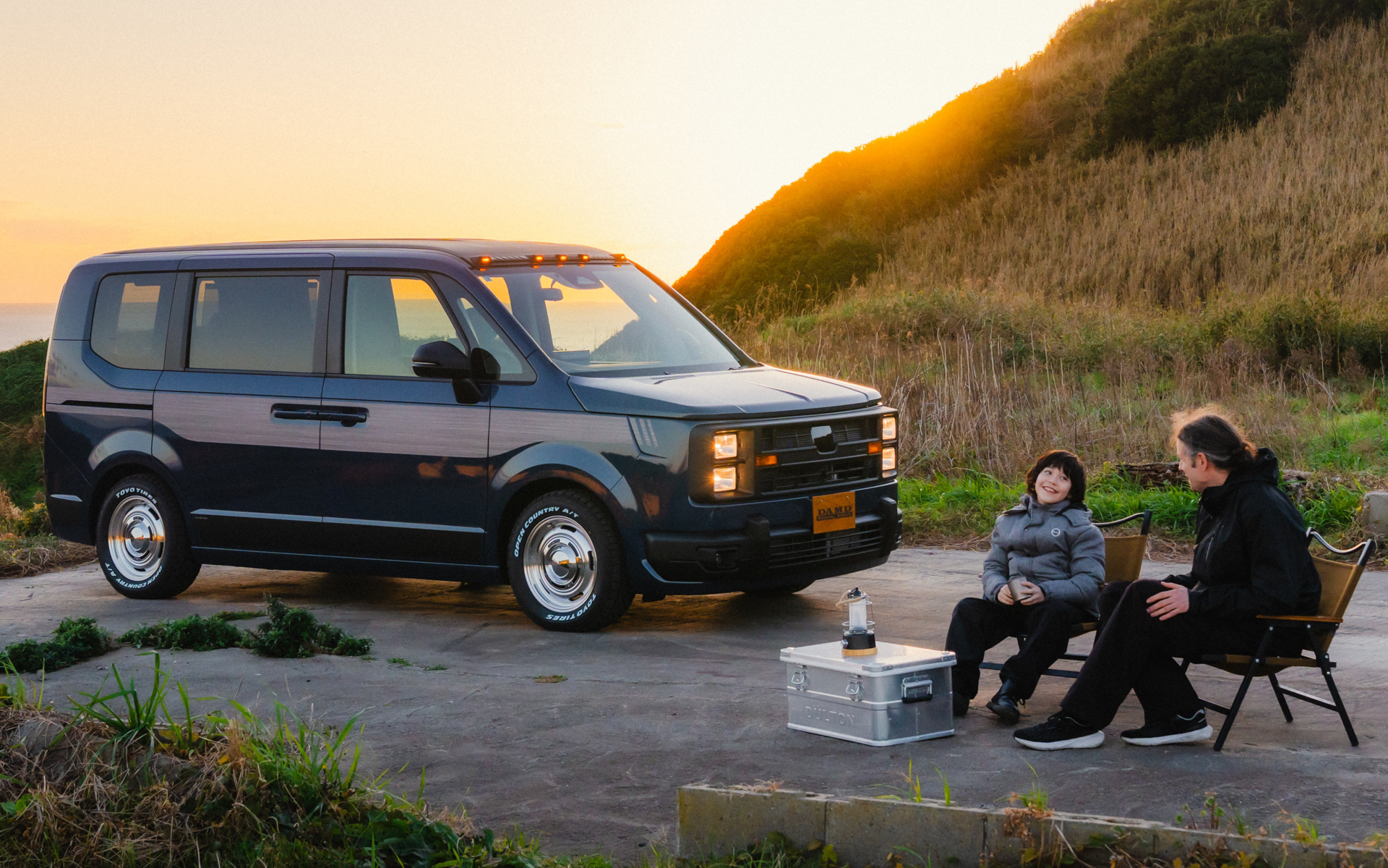 ホンダ「ステップワゴン」向け新作ボディキット「RESONATOR（レゾネーター）」装着イメージ