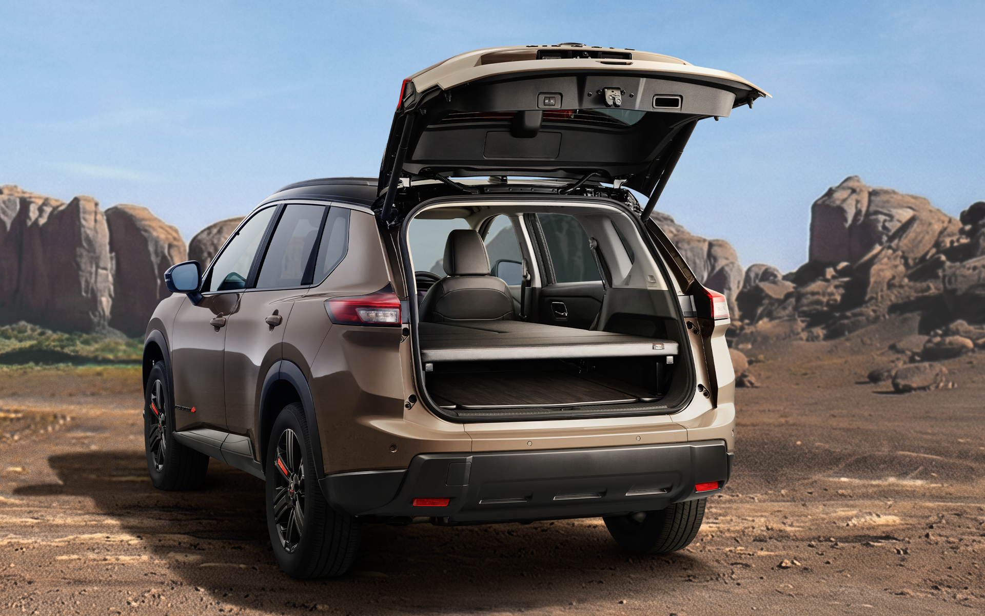 エクストレイルに車中泊仕様「ロッククリーク マルチベッド」が新設定される