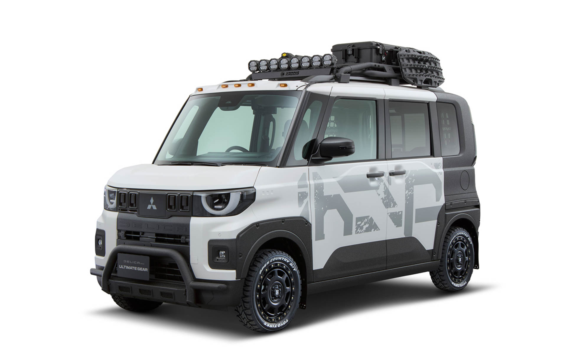 デリカミニ ULTIMATE GEAR（アルティメットギア）