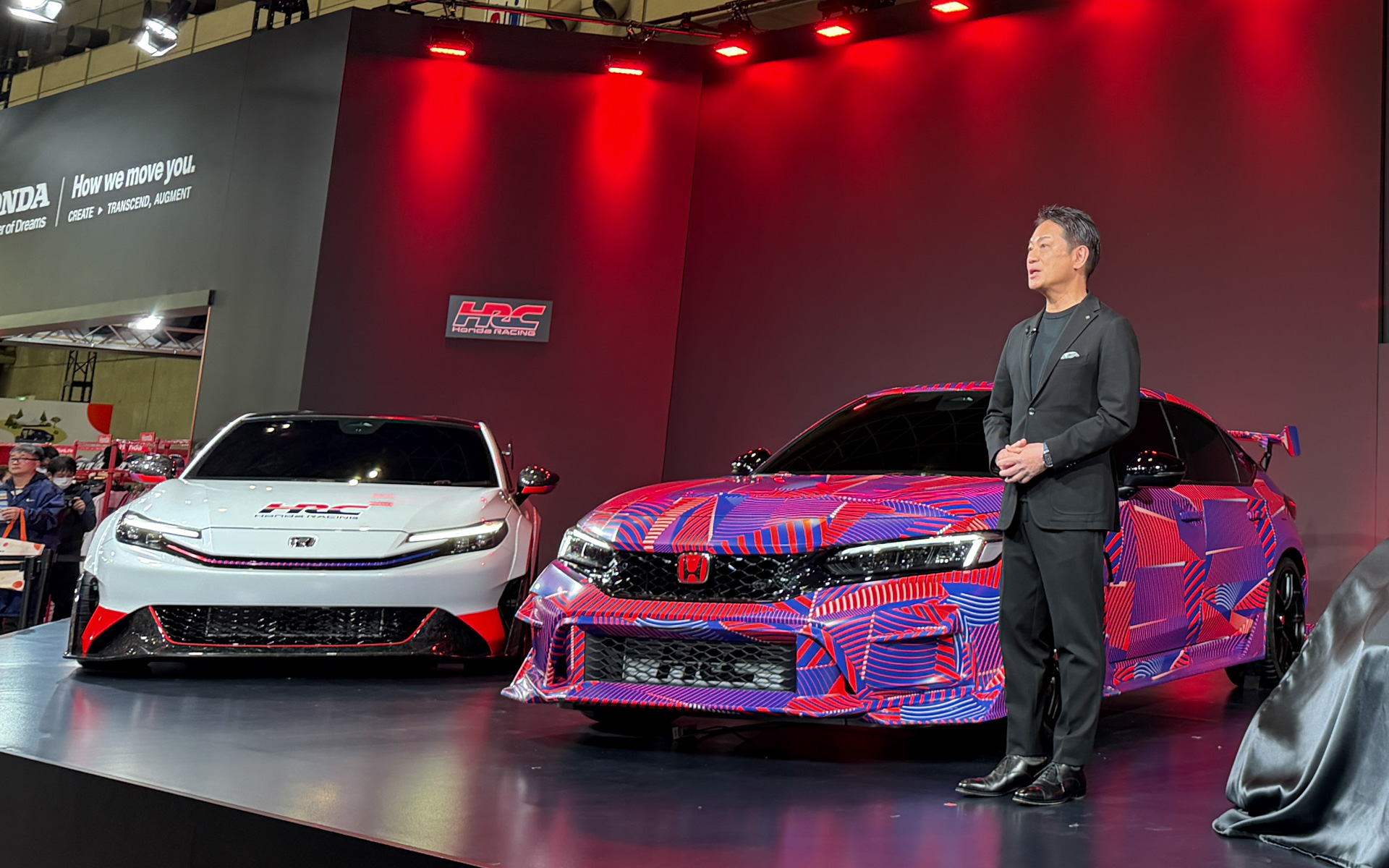 HRC仕様のコンセプトモデル「PRELUDE HRC Concept」（左）「CIVIC TYPE R HRC Concept」（右）