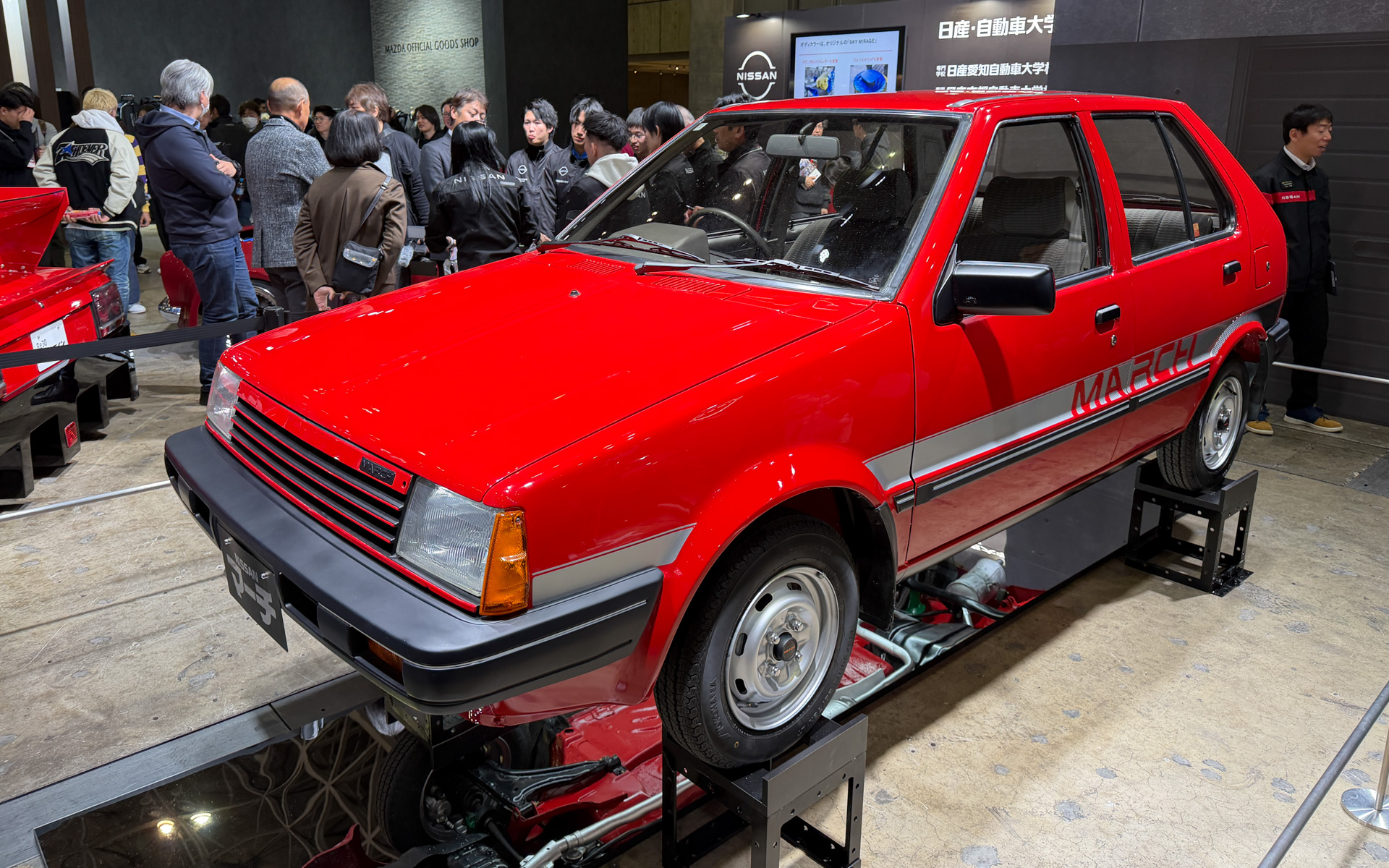 日産自動車大学校の学生によりレストアされた「マーチ」
