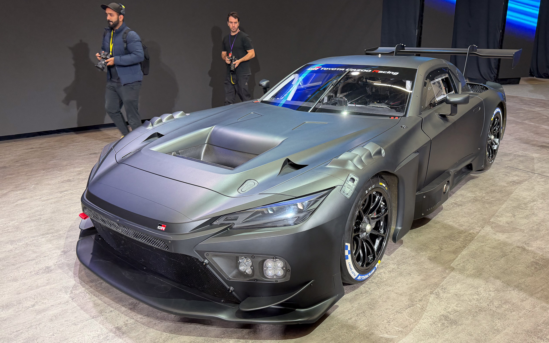 こちらはレーシングカーの「GR GT3」