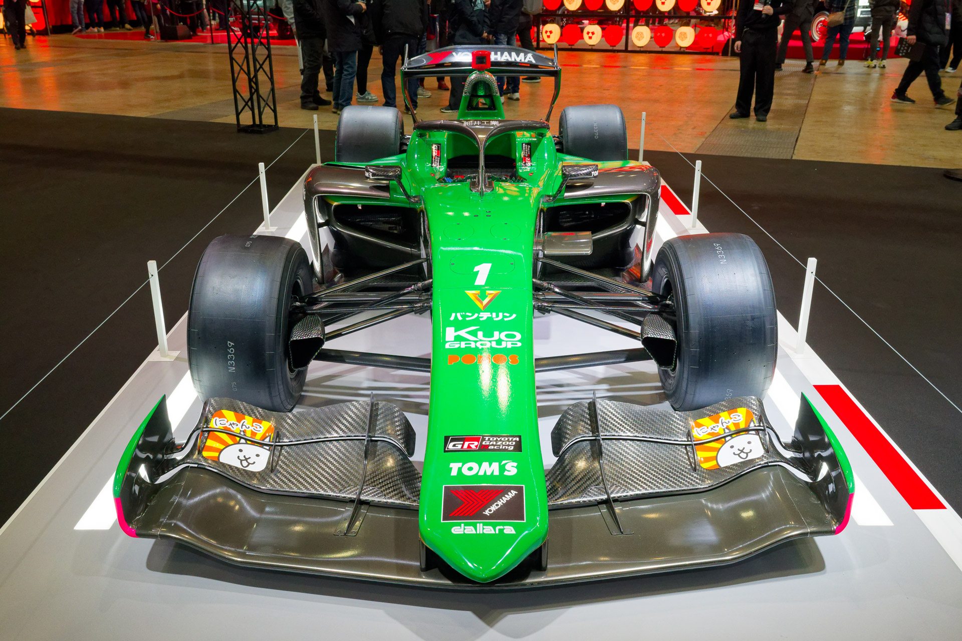 スーパーフォーミュラにワンメイク供給している「ADVAN Racing TIRE」