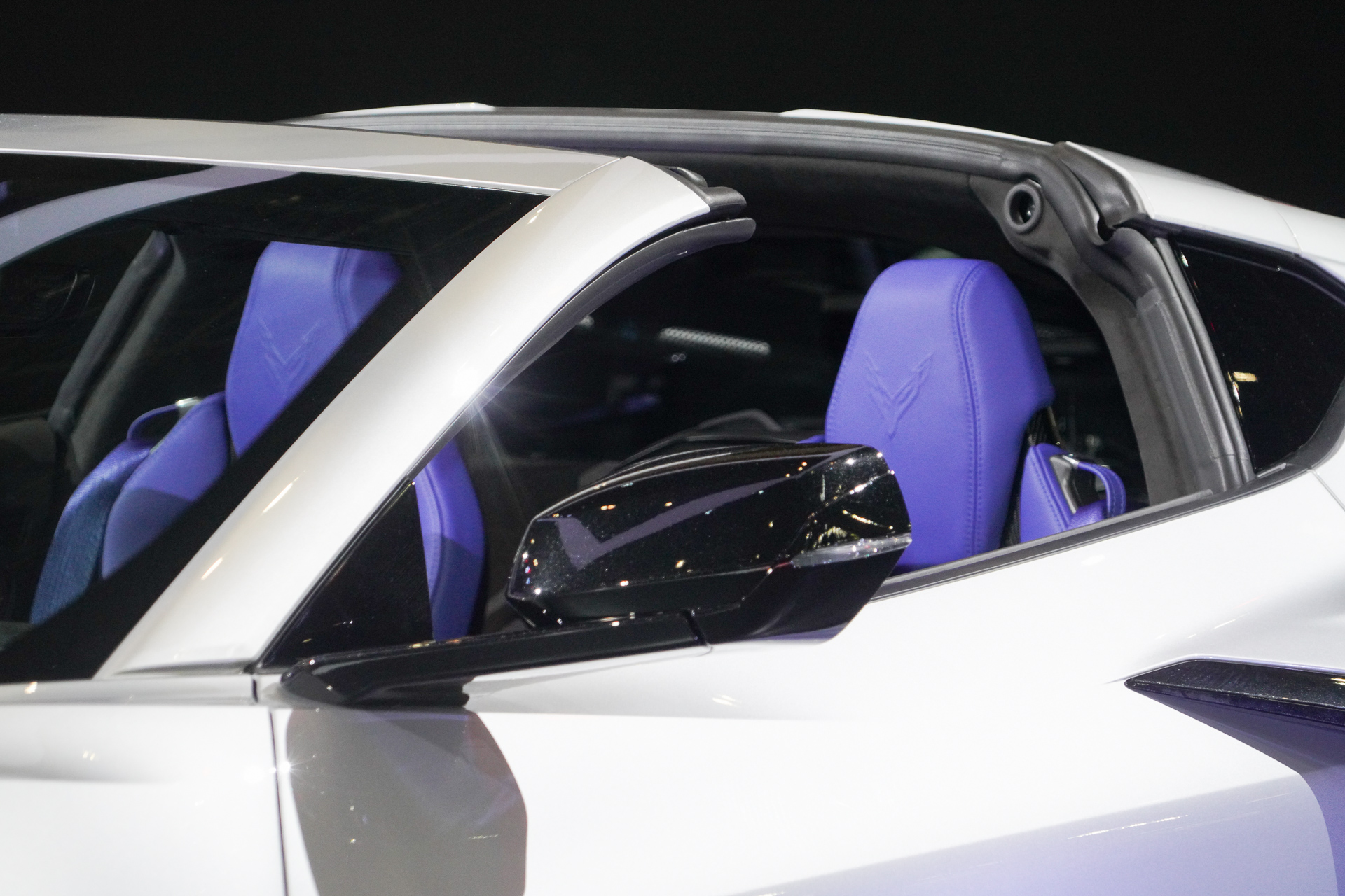 「コルベット Z06 COUPE Santorini Edition」のディテール