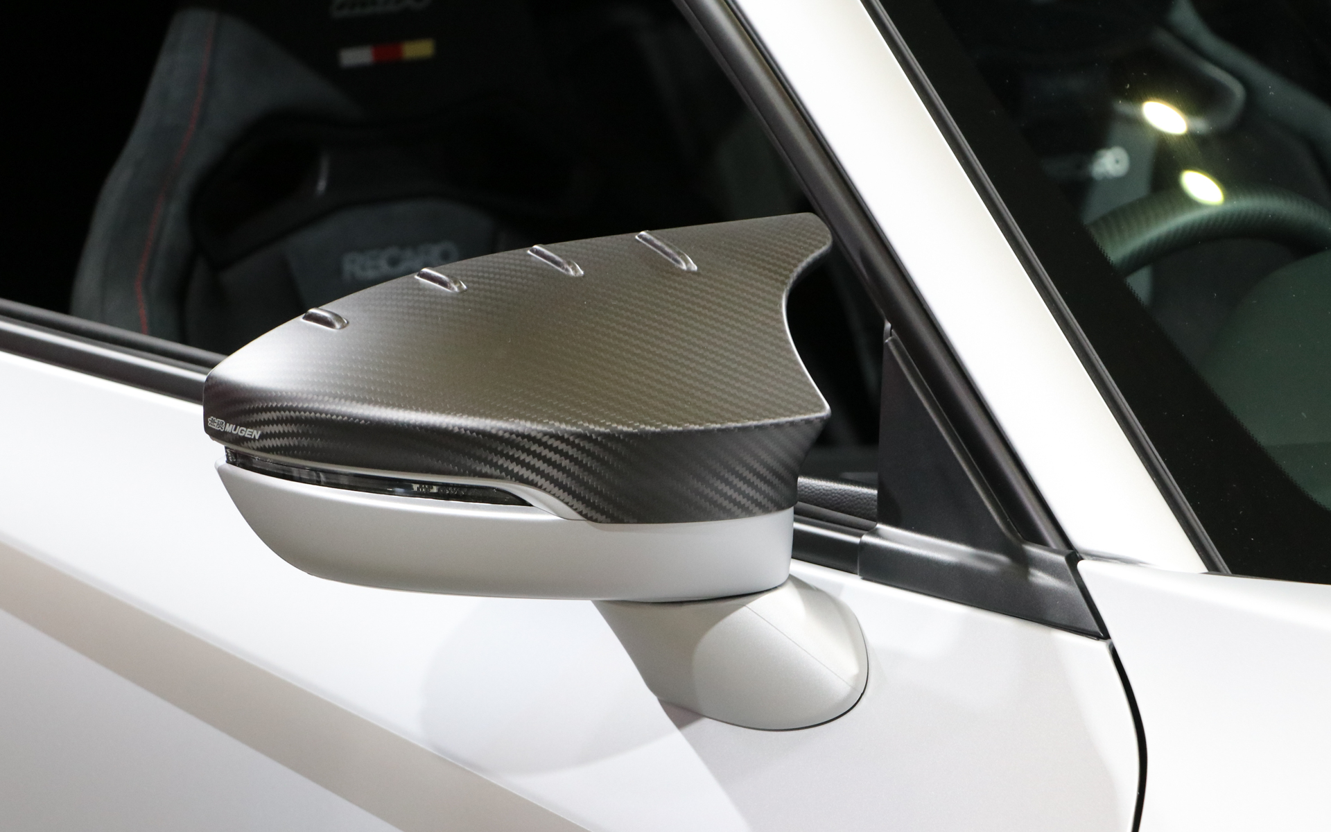 ドアミラーカバー