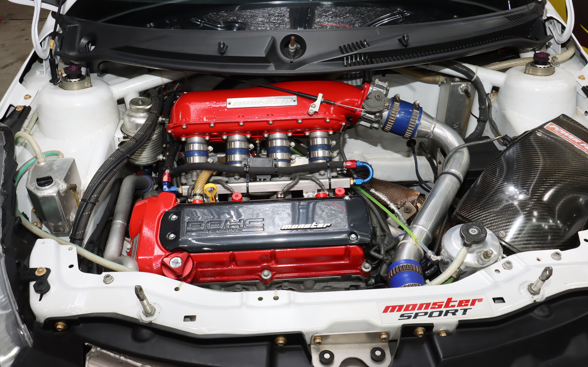 東京オートサロン2013で世界初公開された「モンスタースポーツ スーパースイフト 2013」