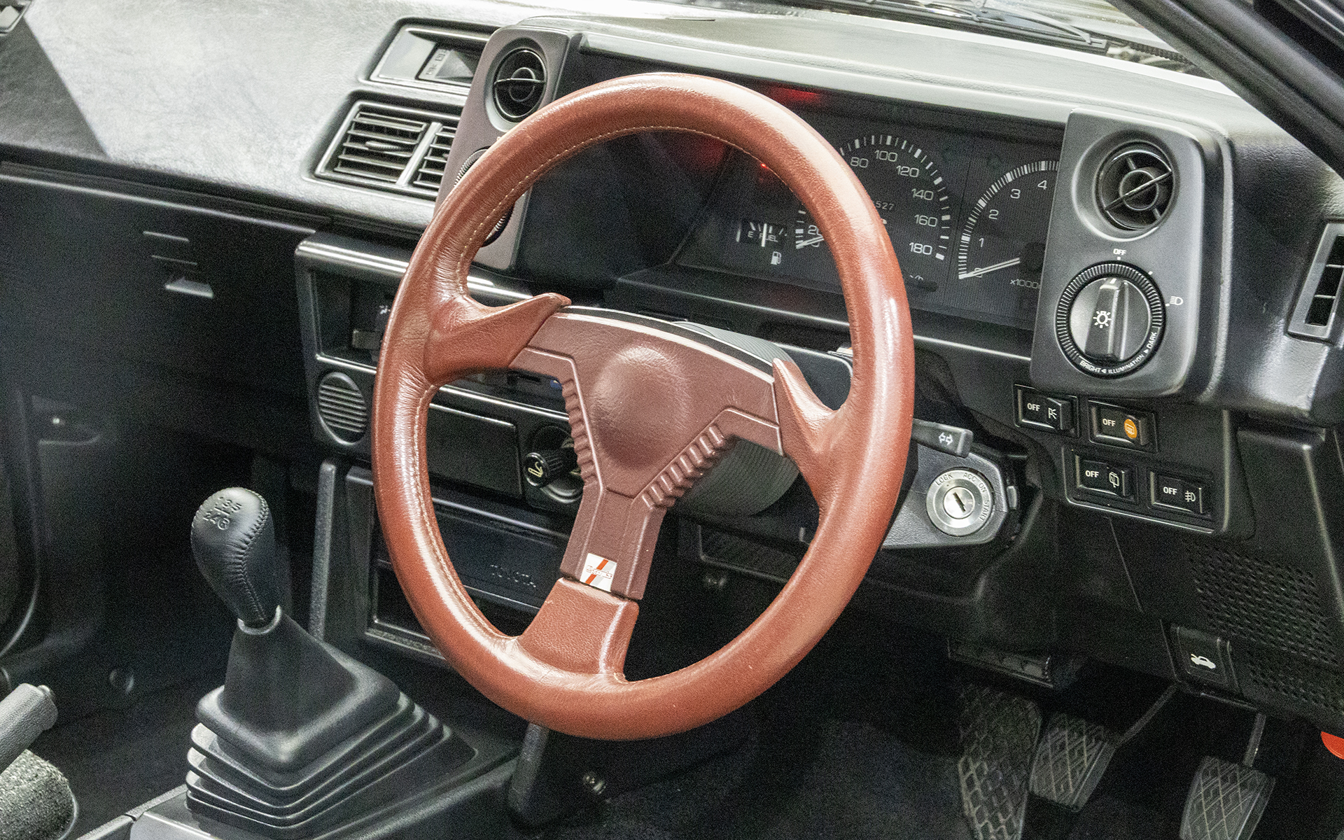 貴重な当時のステアリング