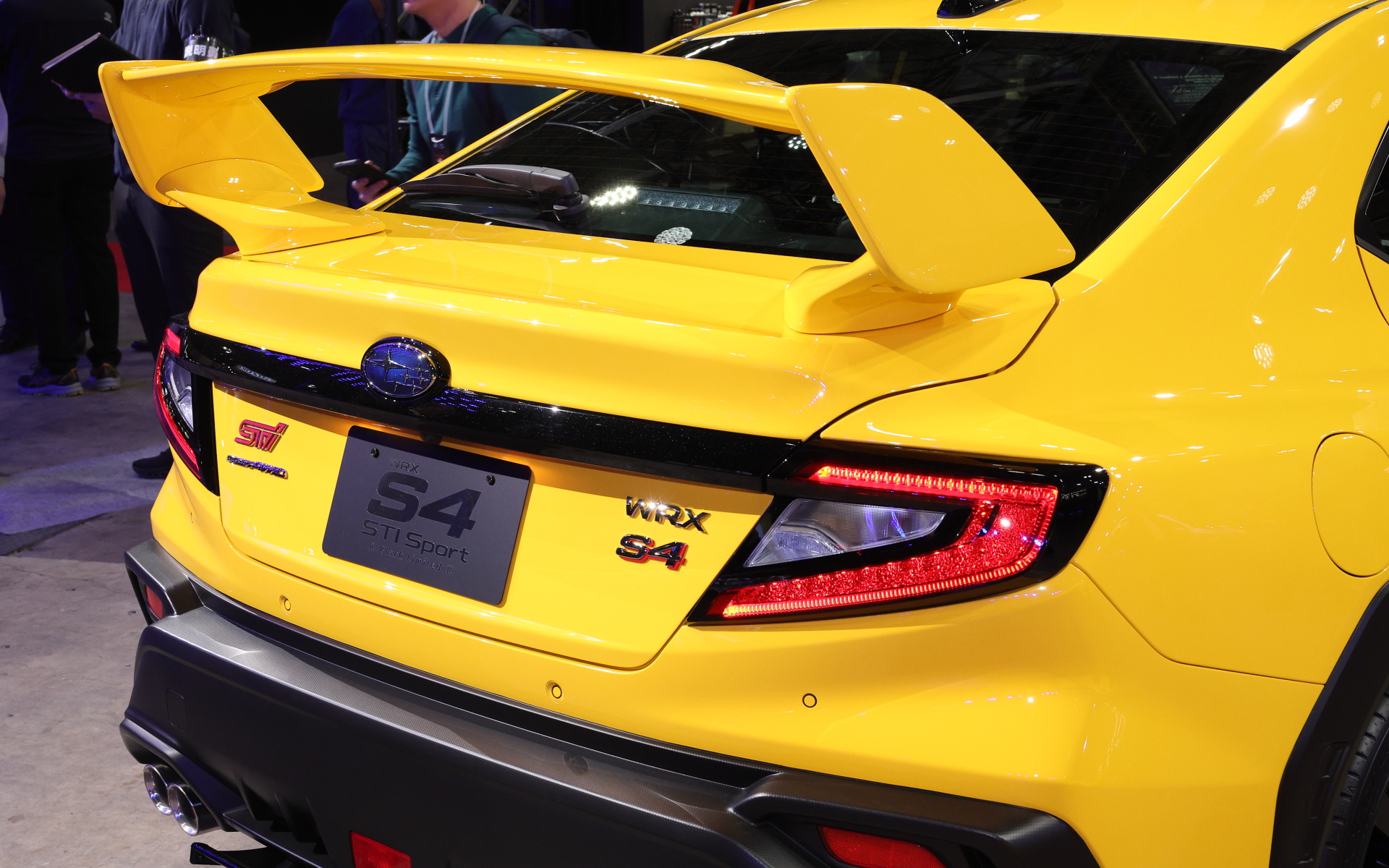 各部にブラック塗装