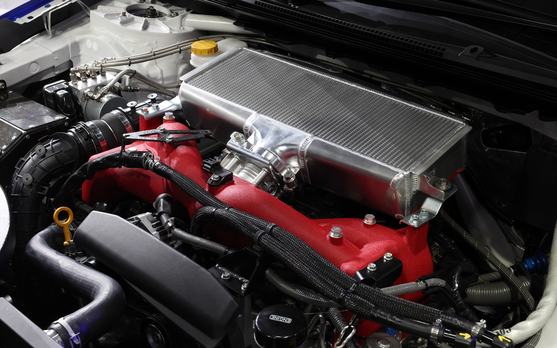 エンジンルーム