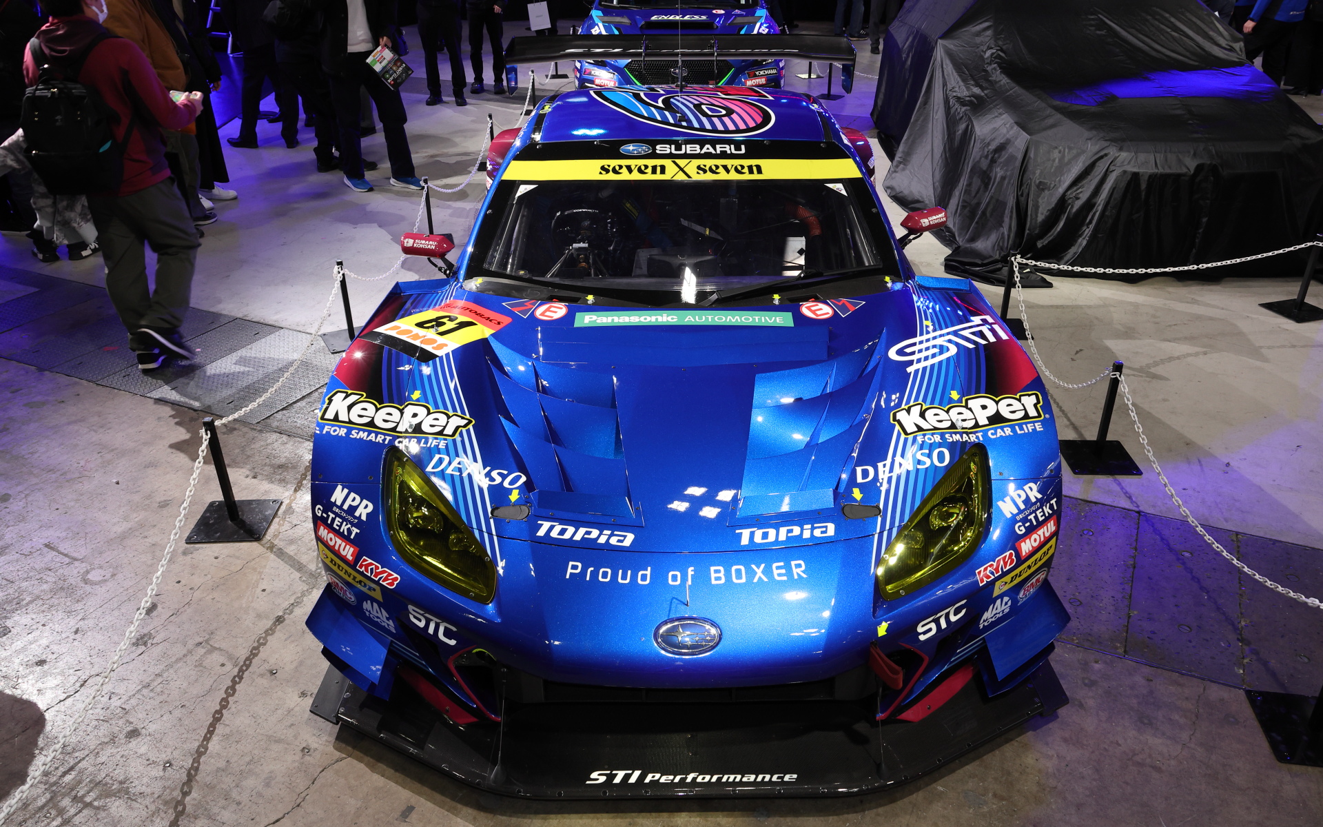 SUBARU BRZ GT300 2026。右側にもマフラーが追加された