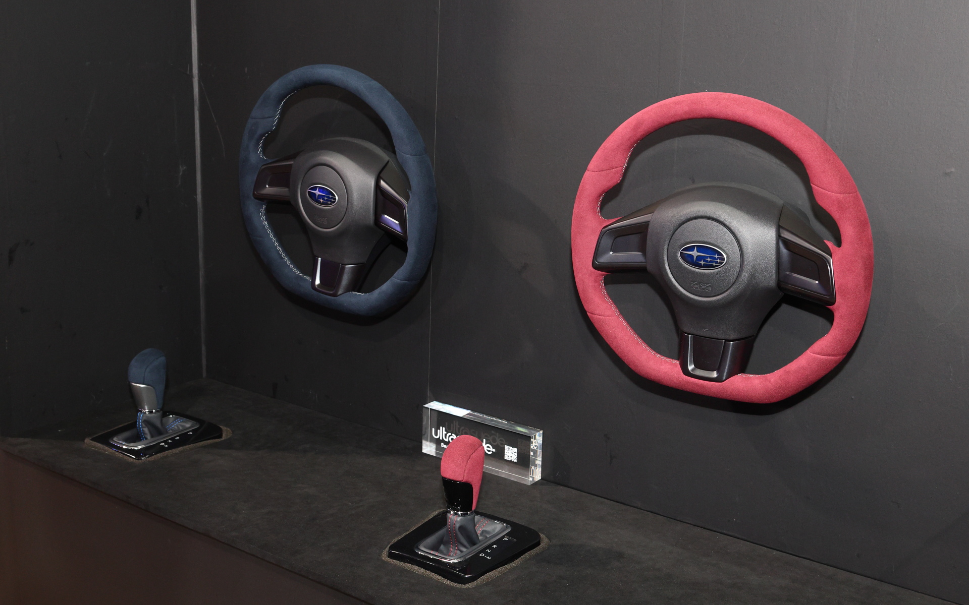 VM系レヴォーグ、VA系WRX STI/S4用「SUBARU Ultrasuede Package」