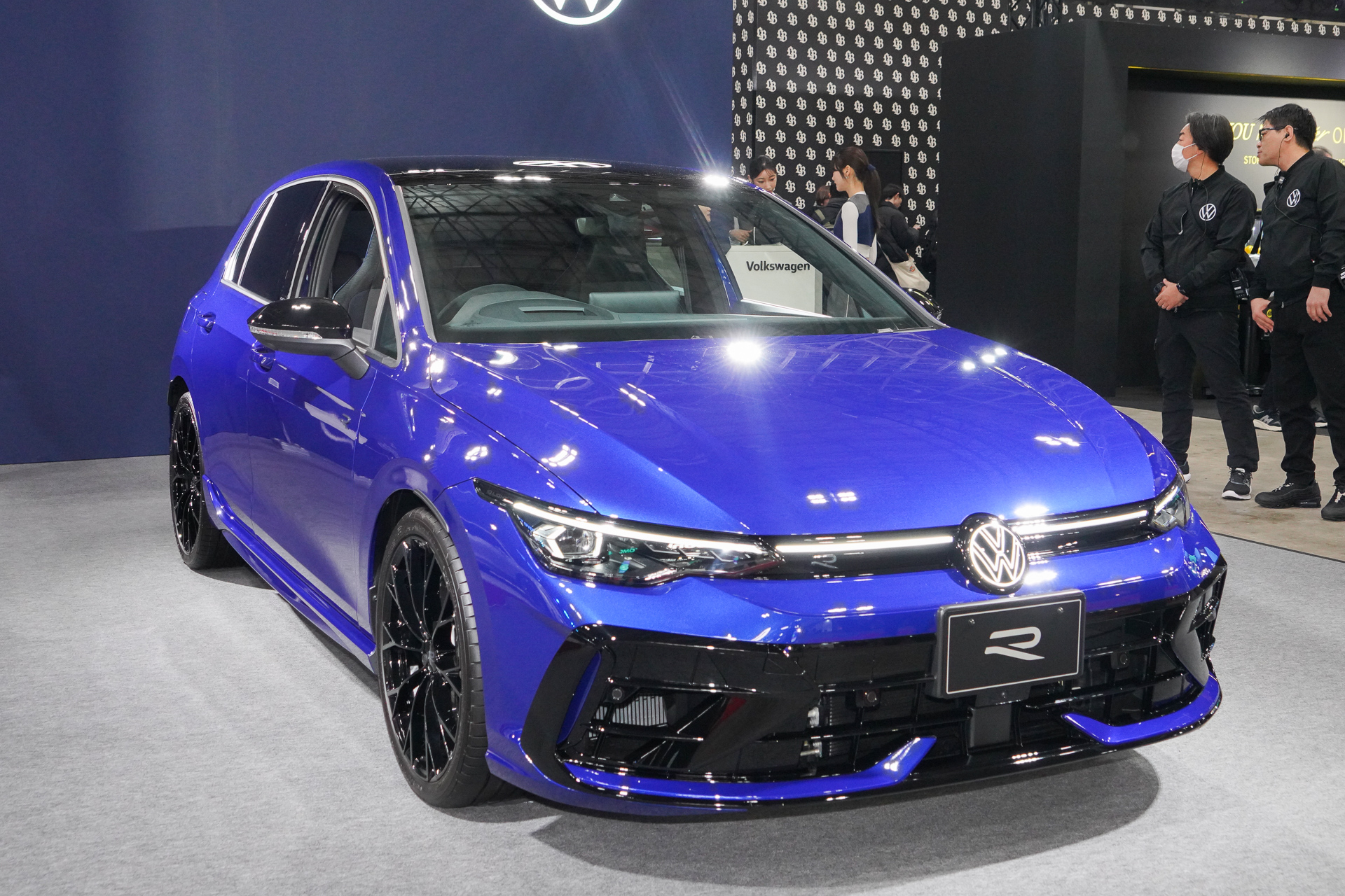 「ゴルフ R ブラックエディション」