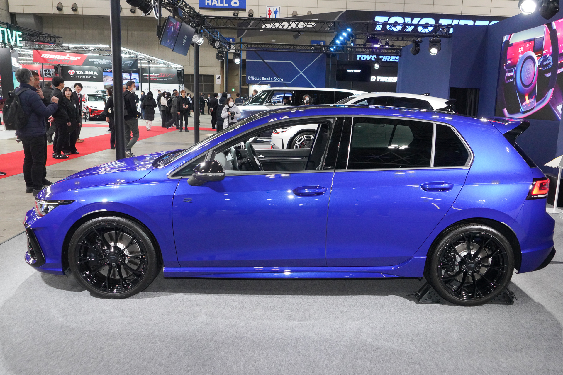 「ゴルフ R ブラックエディション」