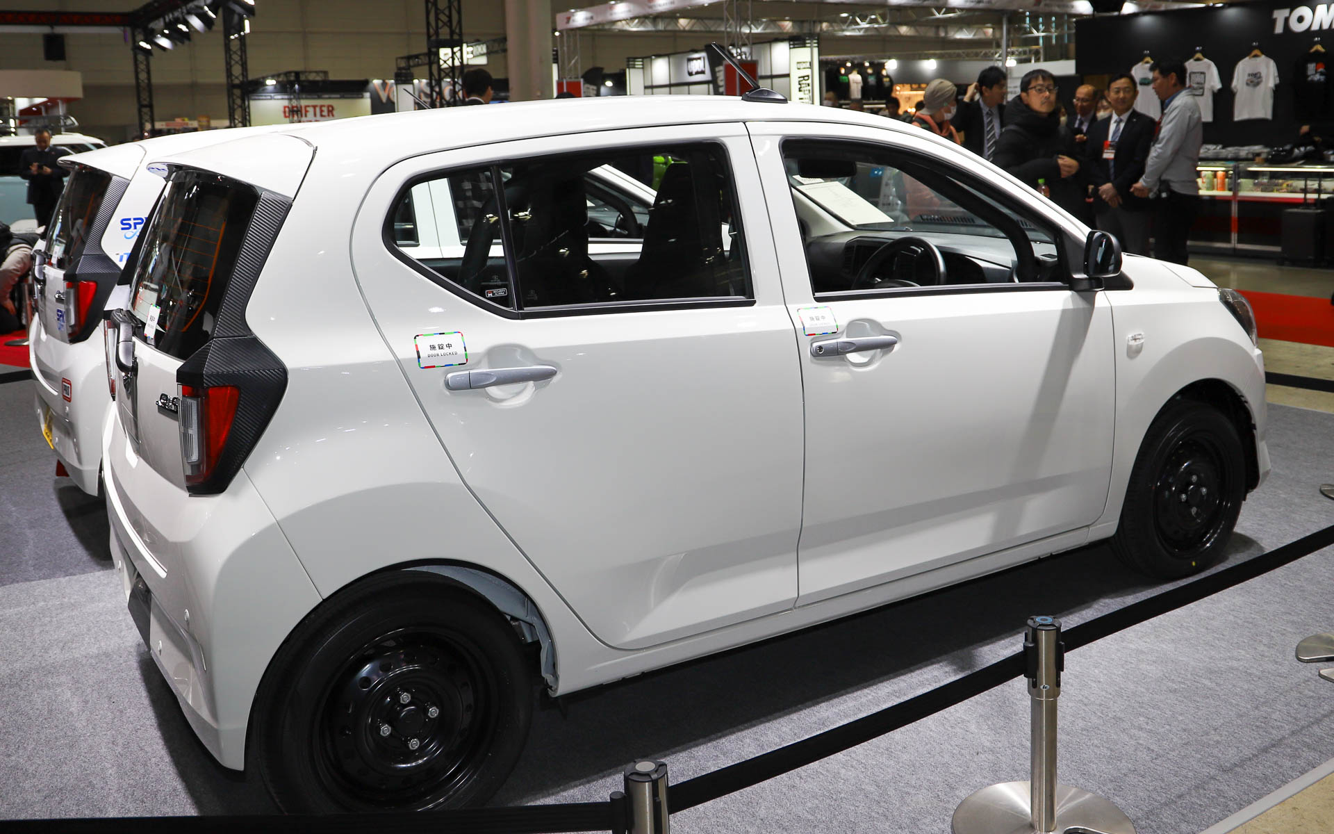 東京オートサロン2026で突然公開された市販予定の「ミライース tuned by D-SPORT Racing」