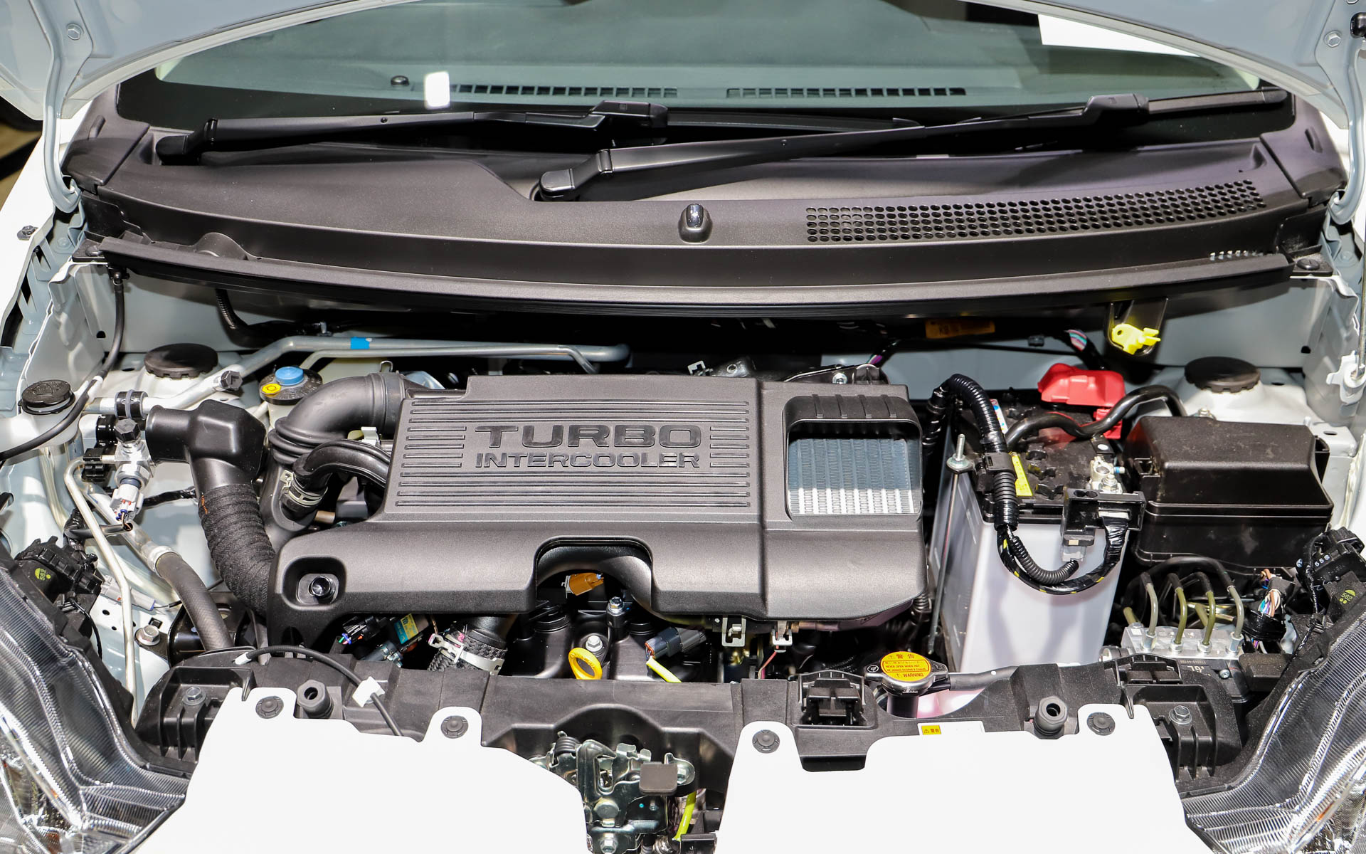 誇らしげなターボの文字。スペックなどの詳細は不明