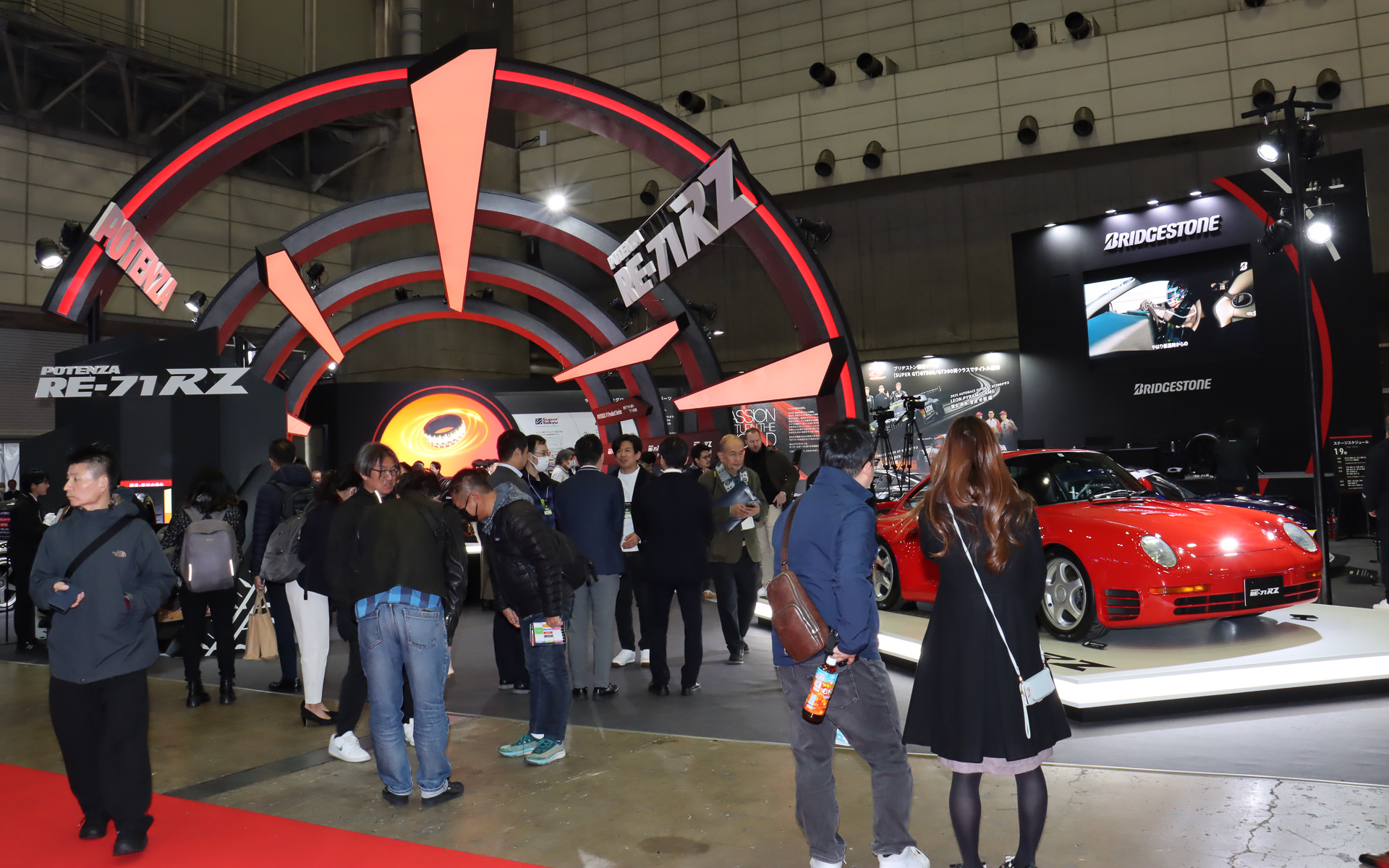 西ホール 308にあるブリヂストンブース