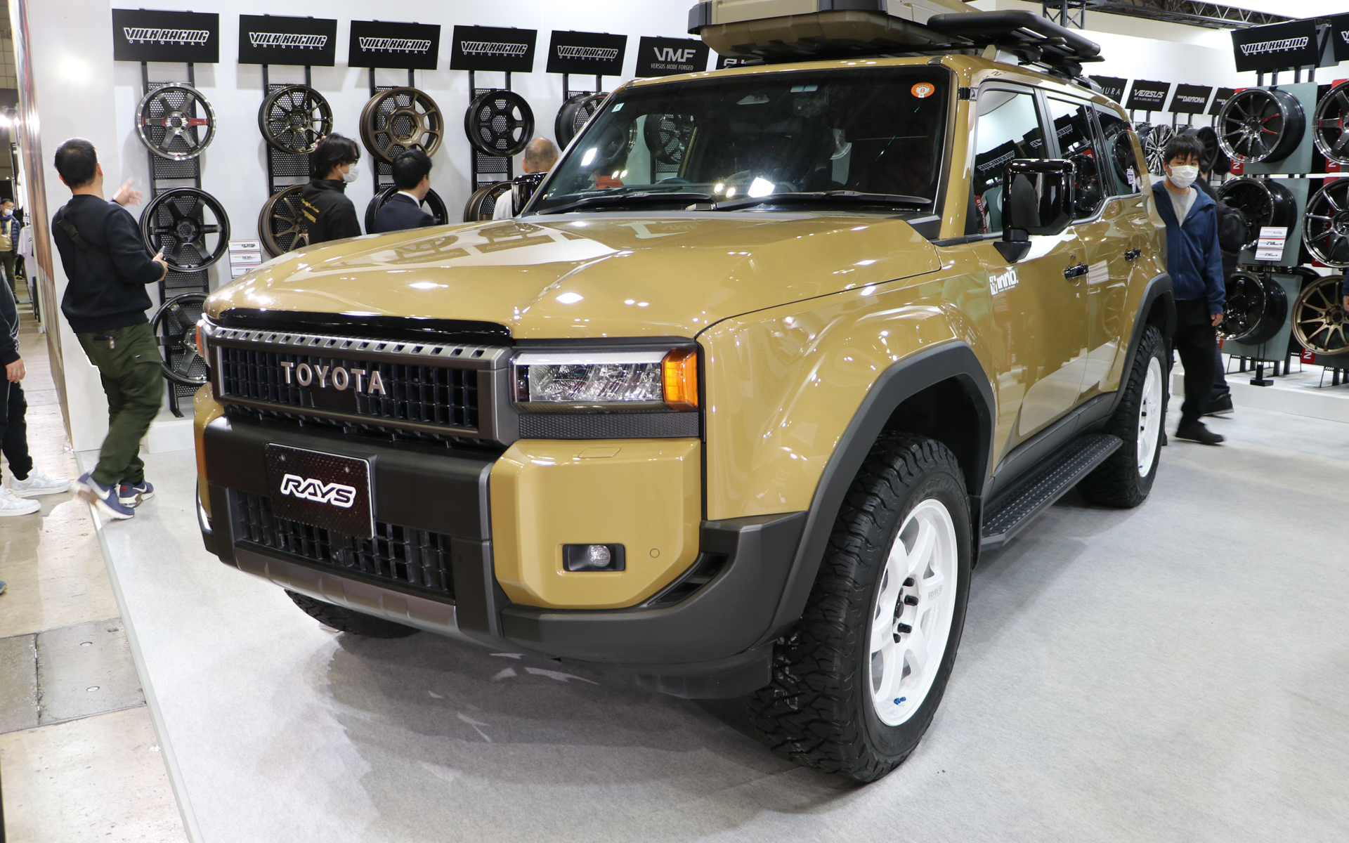 TE37 ultra LARGE P.C.D. 30th Anniversaryモデル装着イメージ