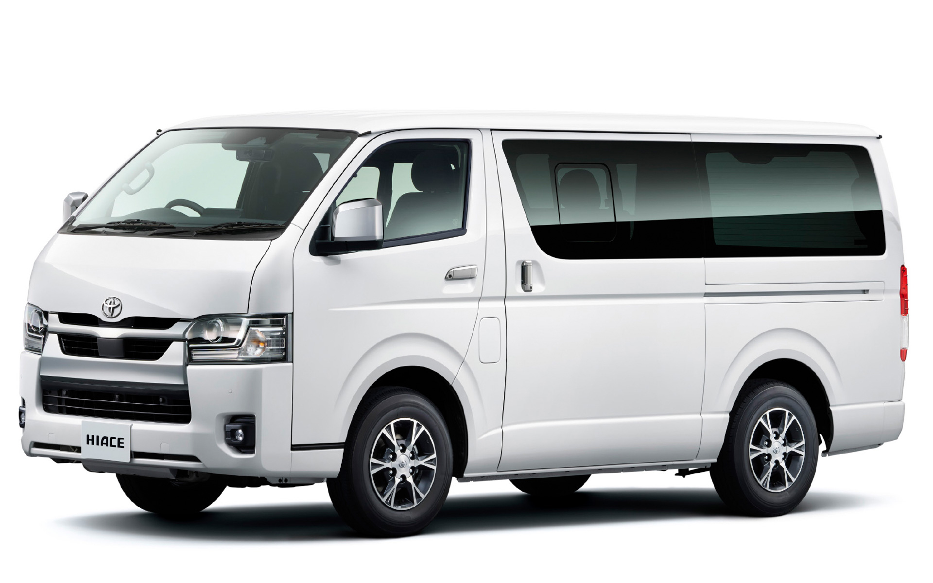 スーパーGL（バン・2WD・2800ディーゼル・標準ボディ）＜メーカーオプション装着車＞