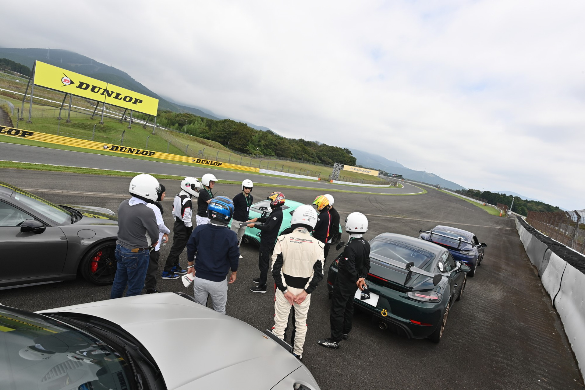 「ポルシェ・トラックエクスペリエンス」