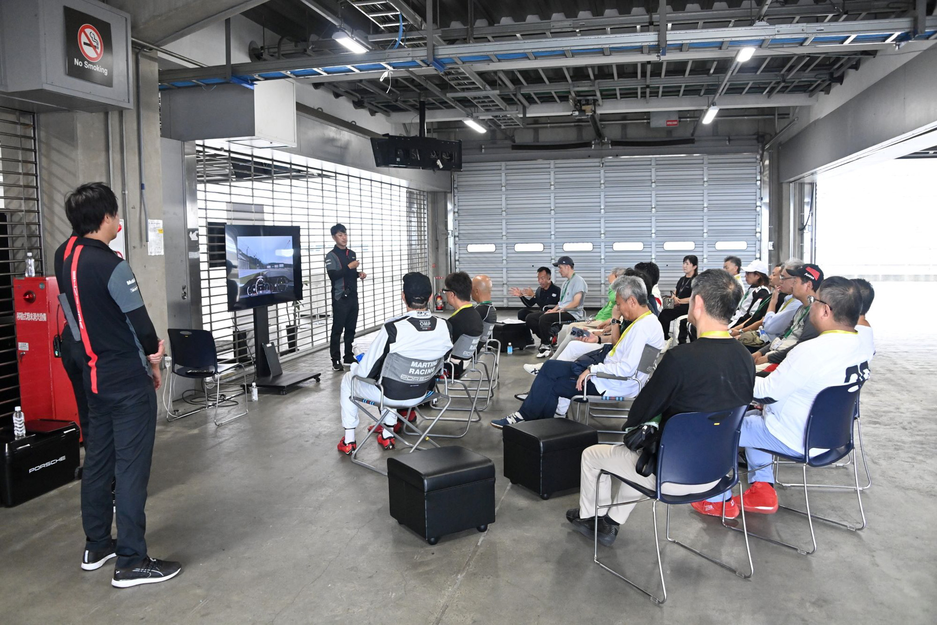 「ポルシェ・トラックエクスペリエンス」