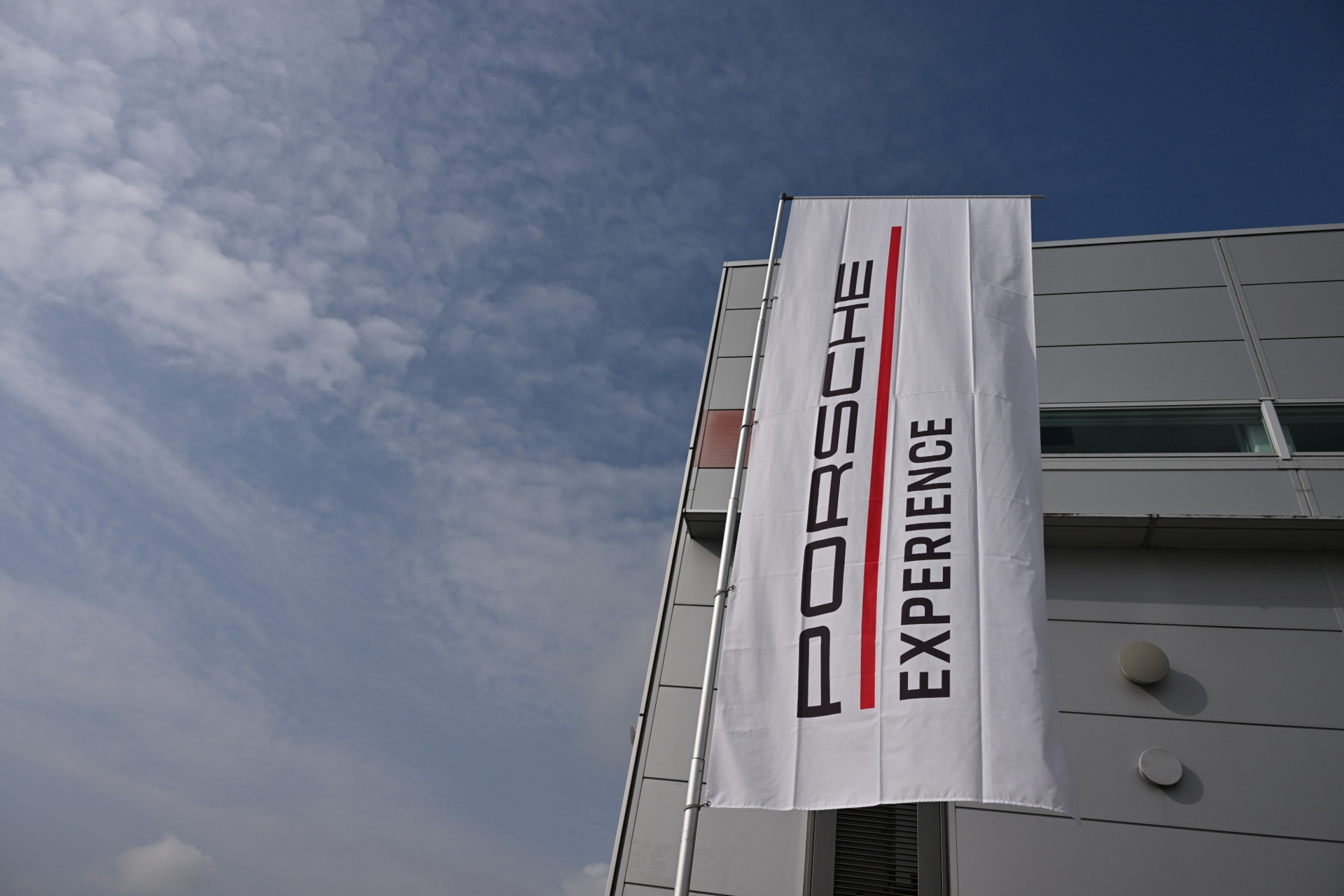 「ポルシェ・トラックエクスペリエンス」