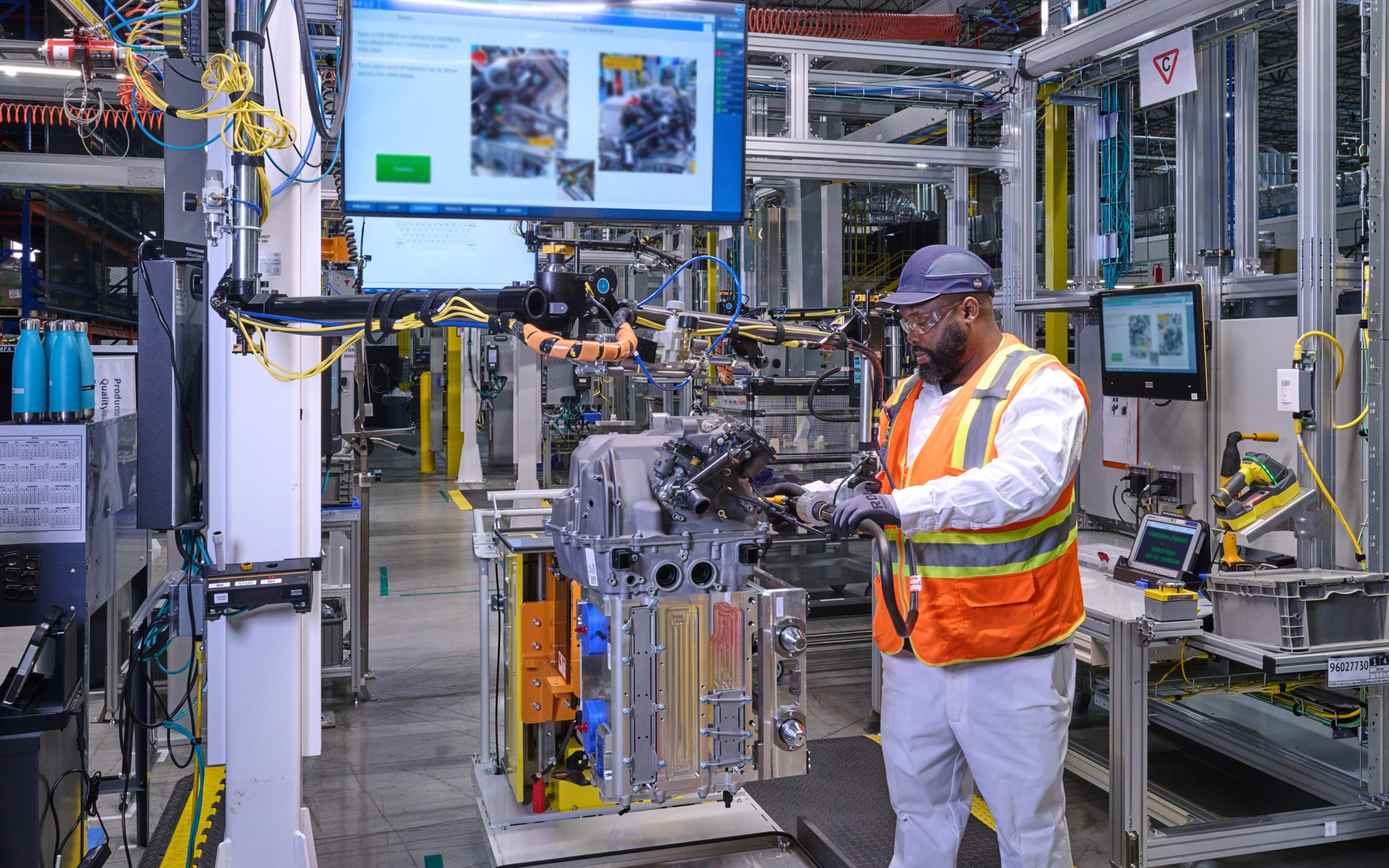 ホンダとGMの合弁会社Fuel Cell System Manufacturing LLC（FCSM）の燃料電池システム生産ライン