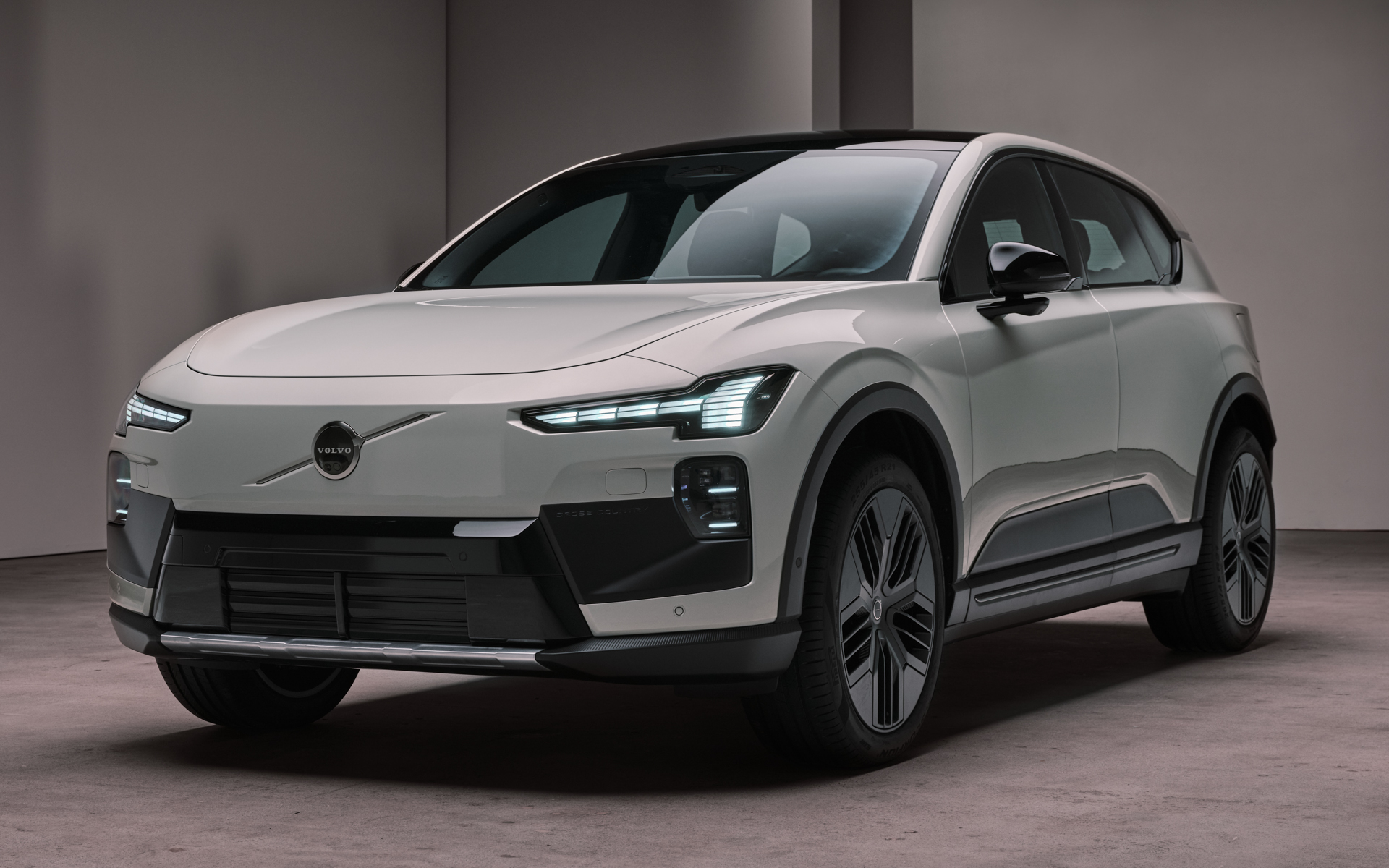 EX60クロスカントリー