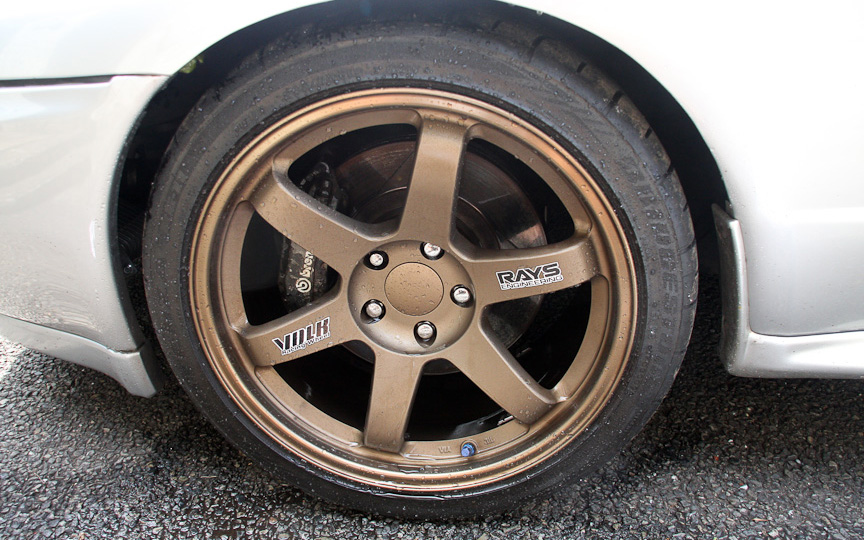 R32 GT-Rに履かせていたレイズ TE37。今見るともう一段コンケイブついていてもよかったかなと思ったり（笑）