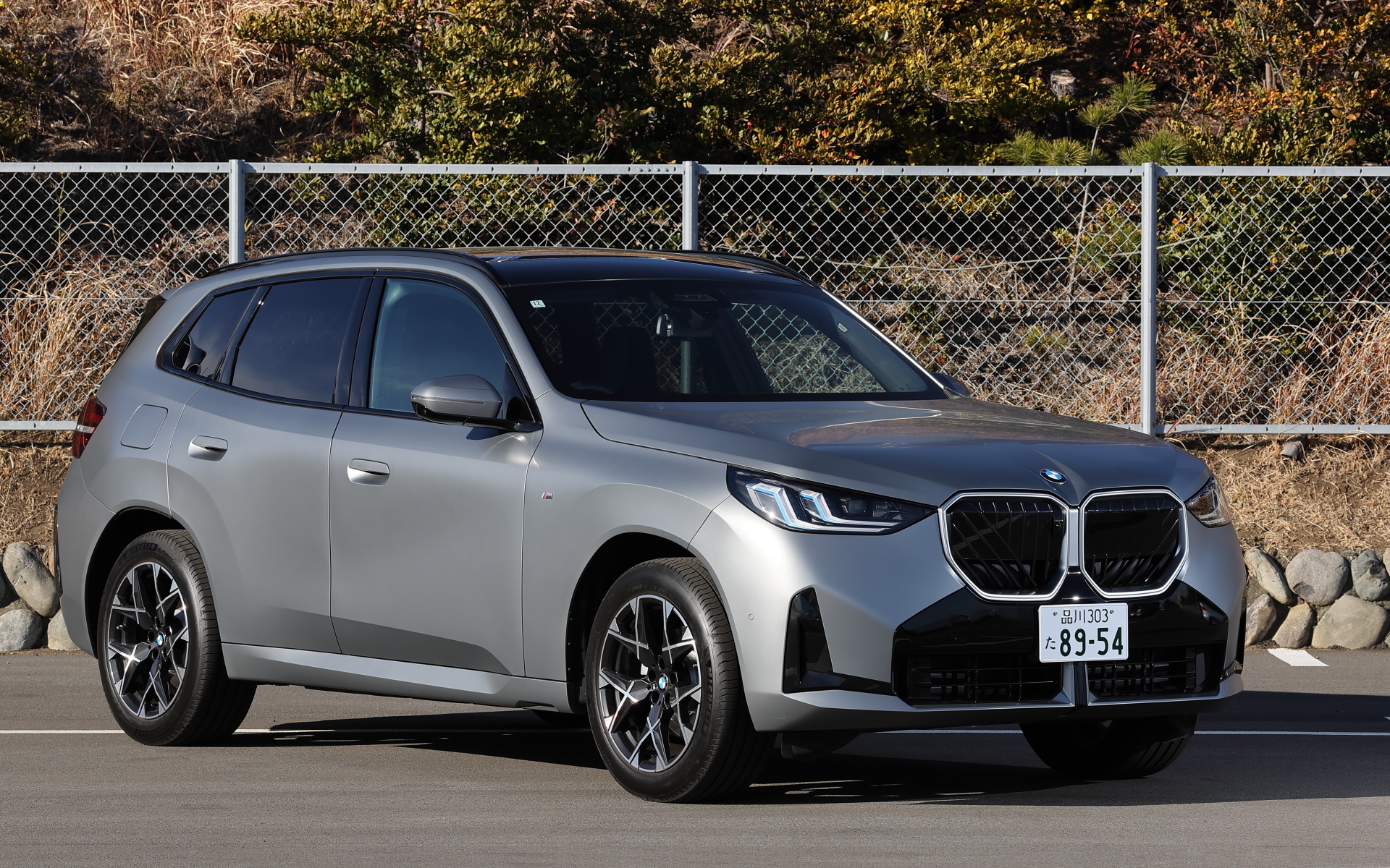 試乗車はX3 20d xDrive。ボディカラーはフローズン・ピュア・グレー