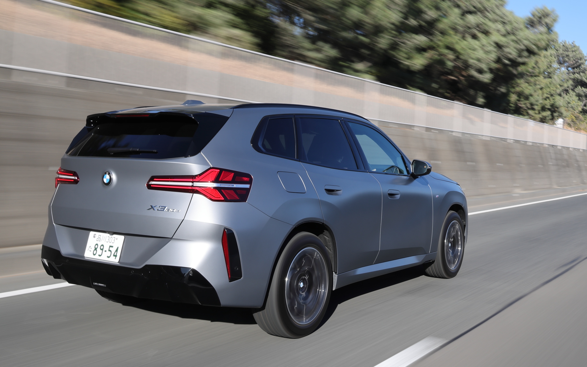 車内がとても静かなことも印象的だった