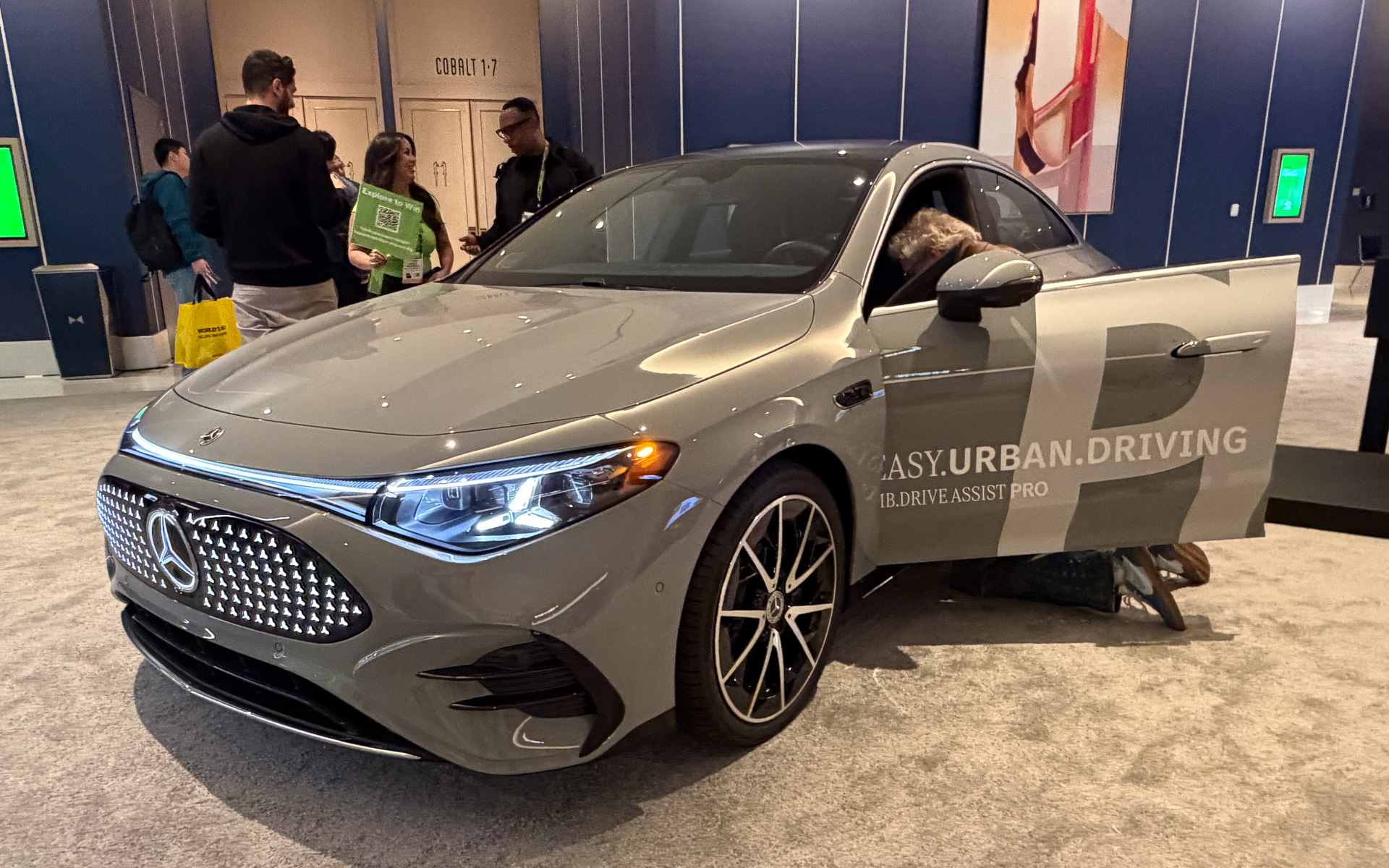 CES2026のNVIDIA展示エリアに飾れたメルセデス・ベンツ 新型CLA