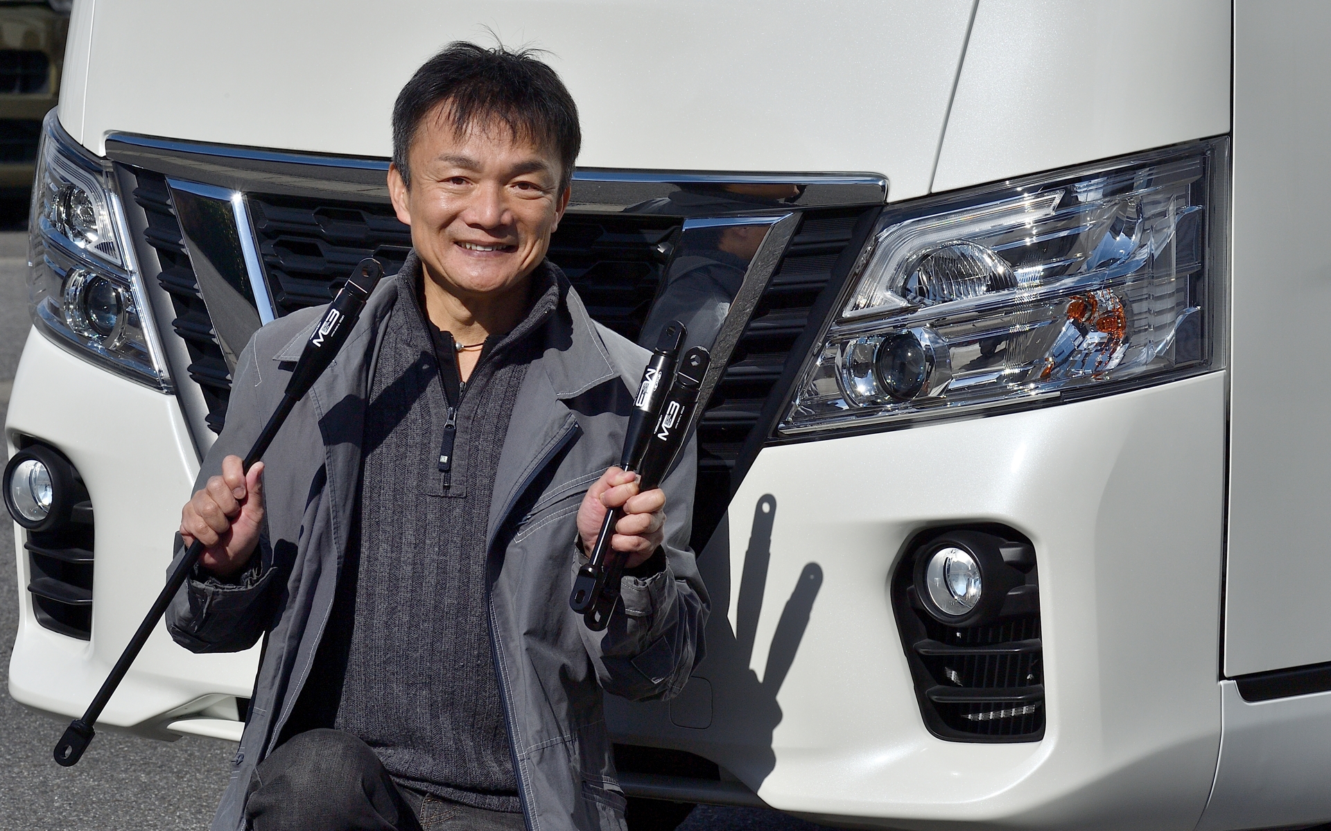 Genbのアイテムは、オートバックスやスーパーオートバックスといったカー用品店でも多く取り扱っているので、ぜひ店舗で実物をチェックしてみてほしい