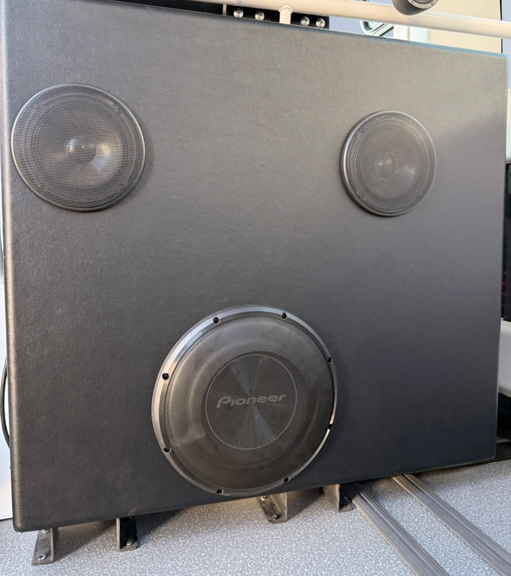 専用スピーカー