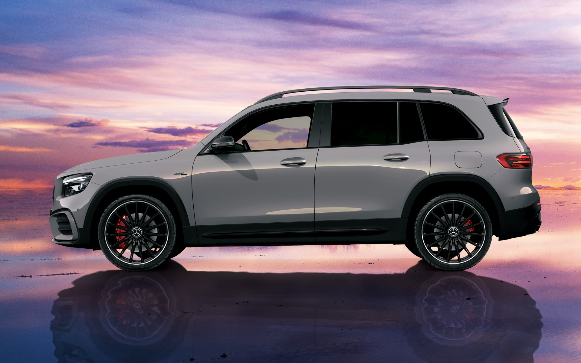 外装色「MANUFAKTURアルペングレー（ソリッド）」