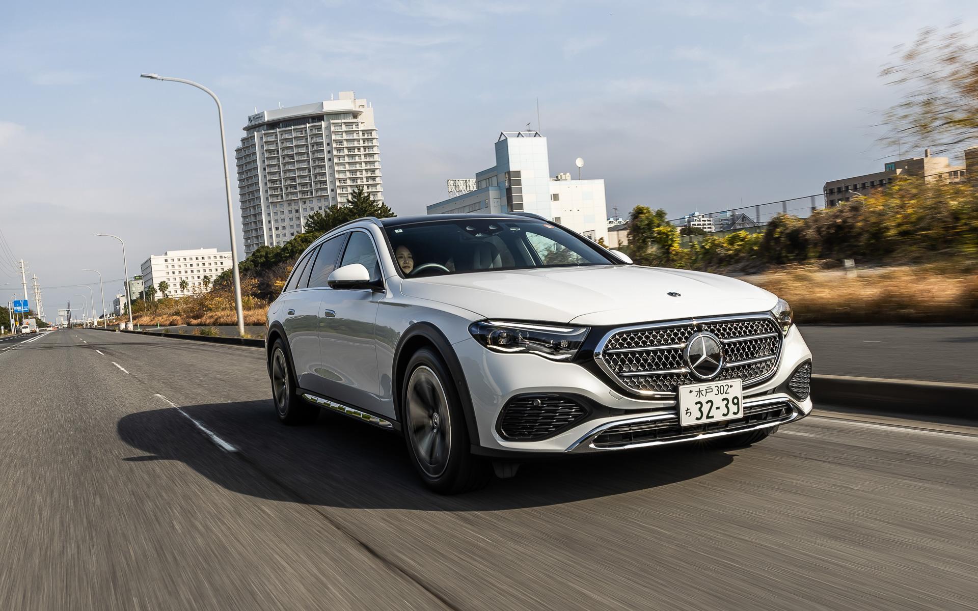 「E 220 d 4MATIC All-Terrain(ISG 搭載モデル)」に試乗