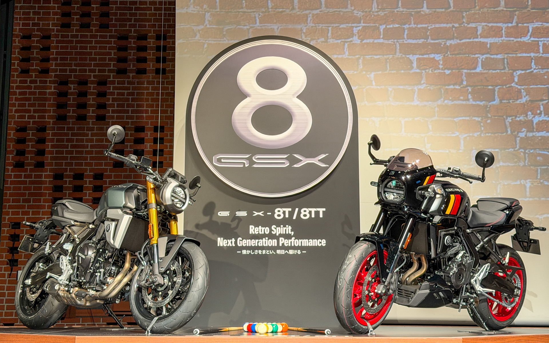 横浜の赤レンガ倉庫で開催された新型「GSX-8T」「GSX-8TT」新商品説明会